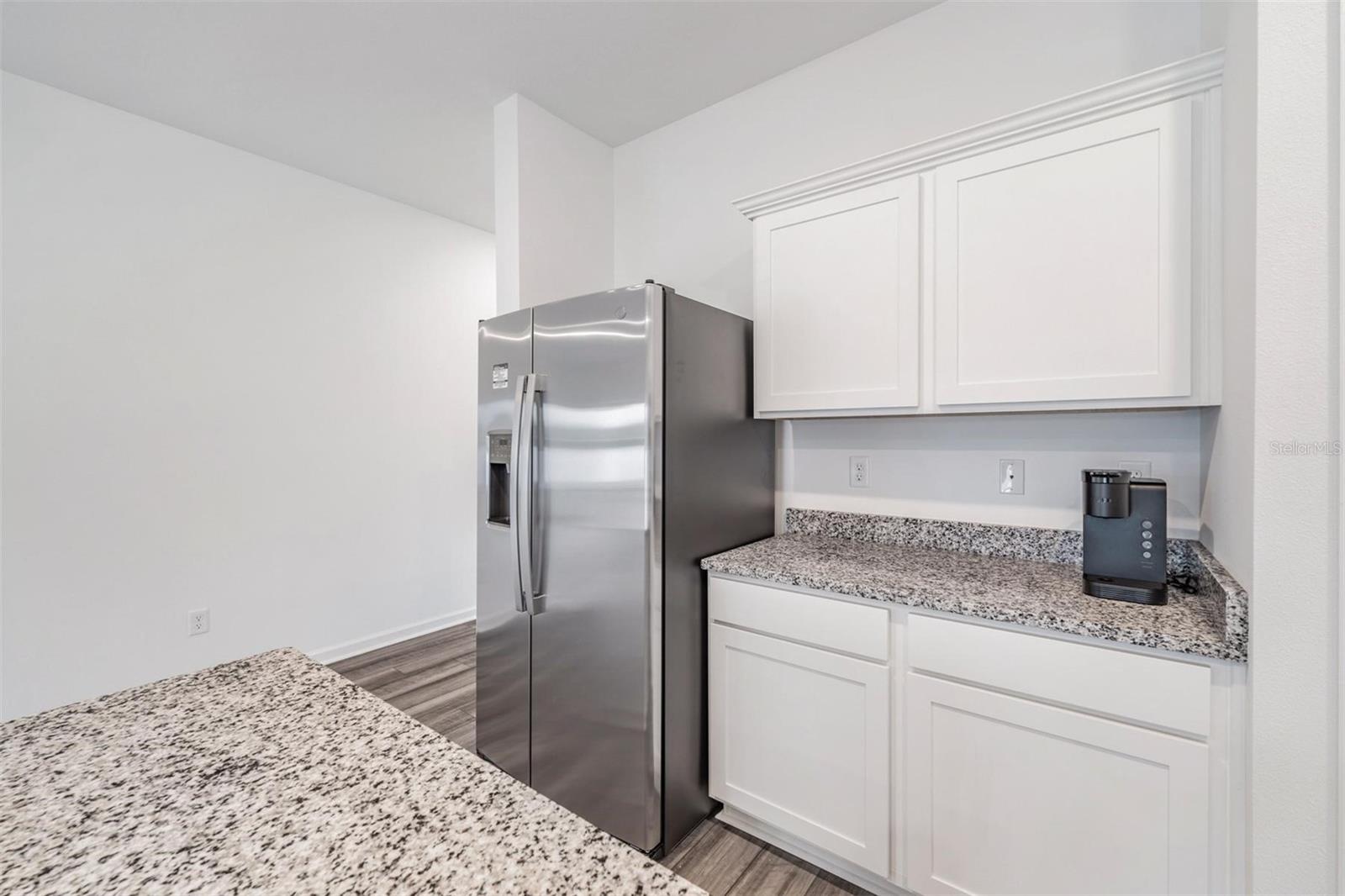 Image 17 of 55 For 35412 Eastbrook Avenue