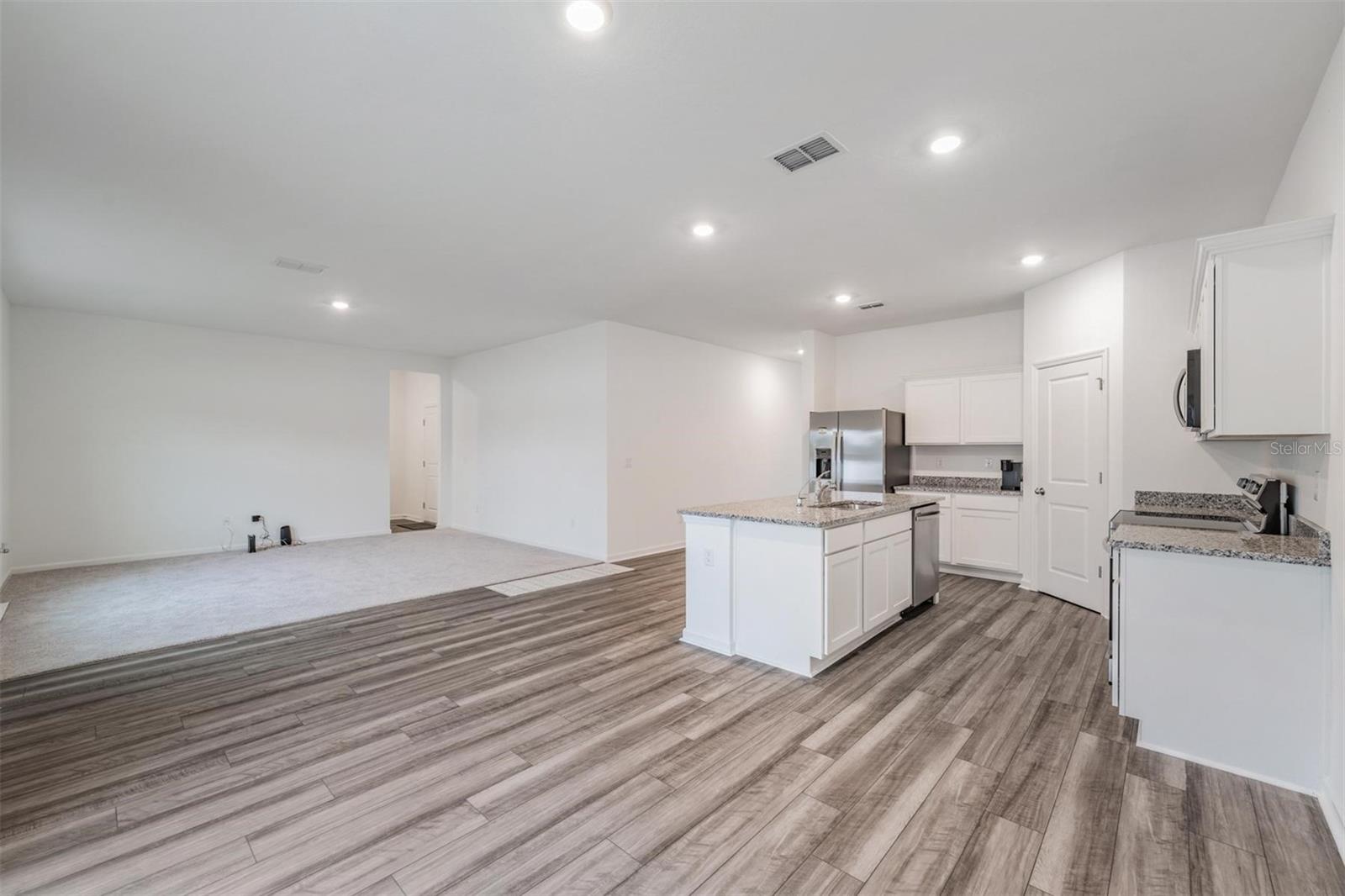 Image 20 of 55 For 35412 Eastbrook Avenue