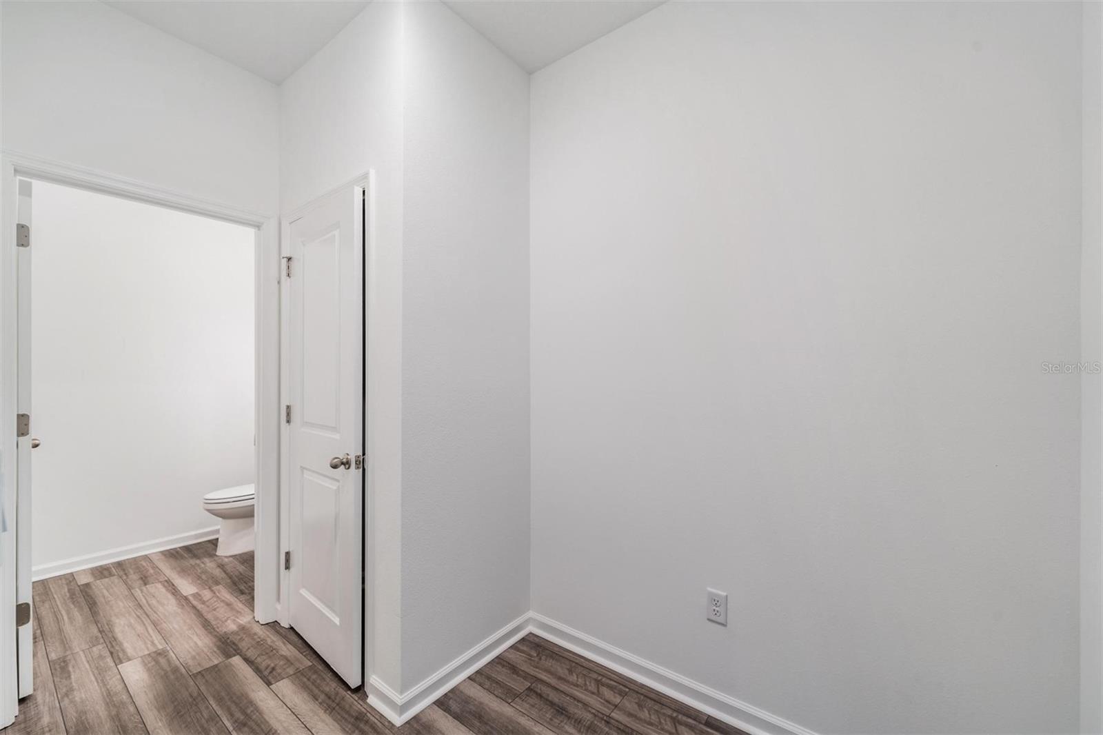 Image 23 of 55 For 35412 Eastbrook Avenue