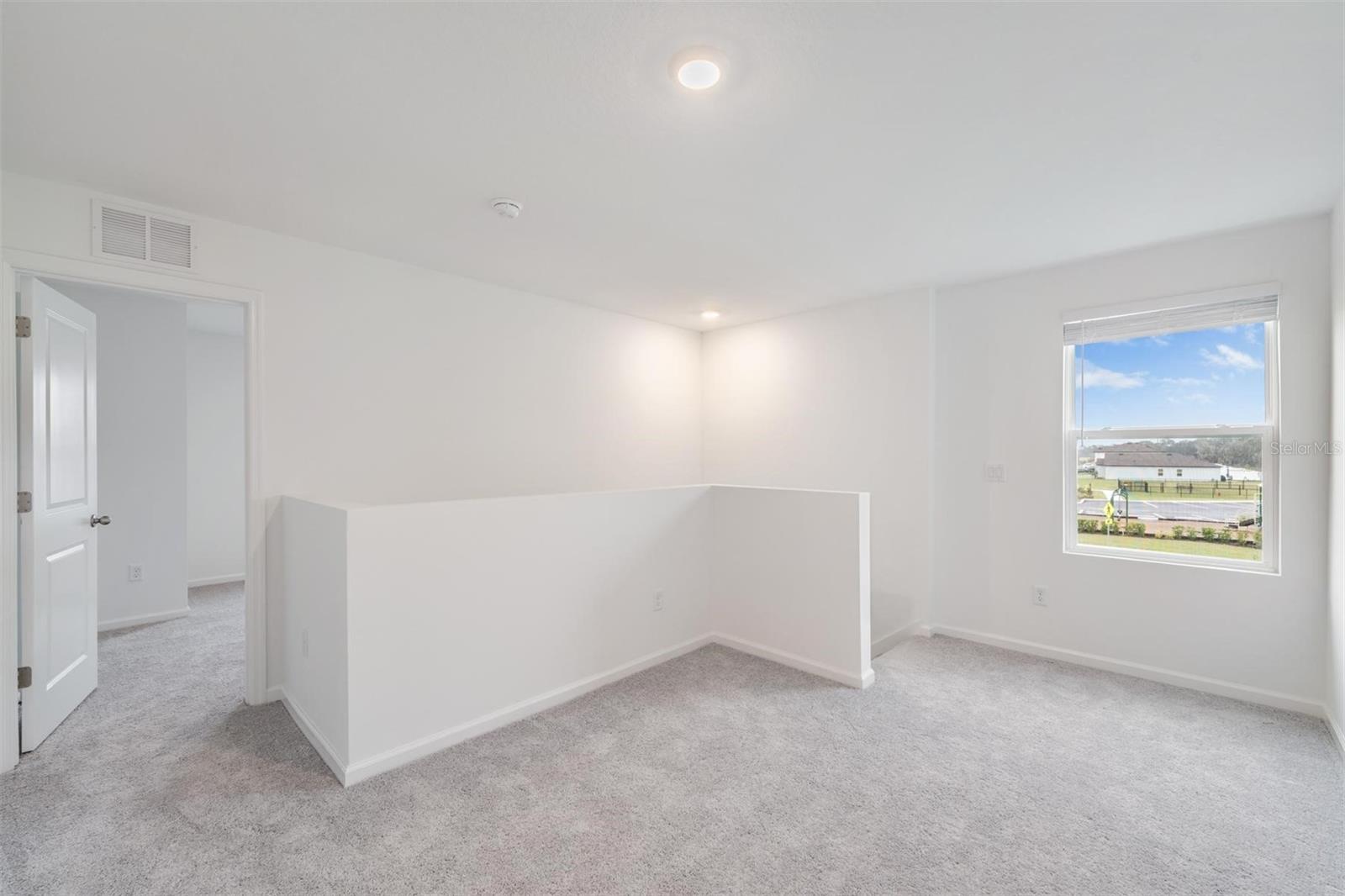 Image 26 of 55 For 35412 Eastbrook Avenue