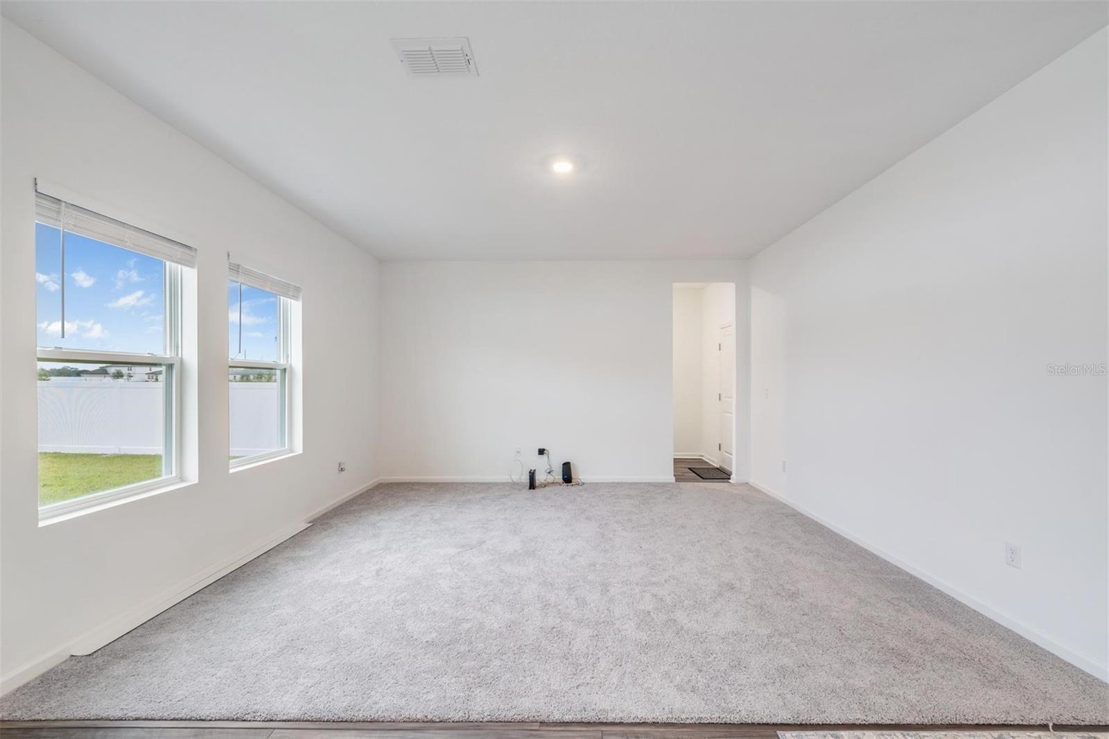 Image 8 of 55 For 35412 Eastbrook Avenue