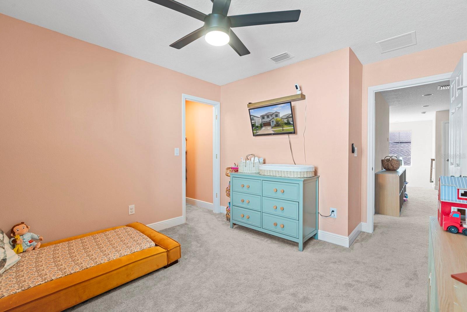 Image 27 of 46 For 14661 Horse Trot Road