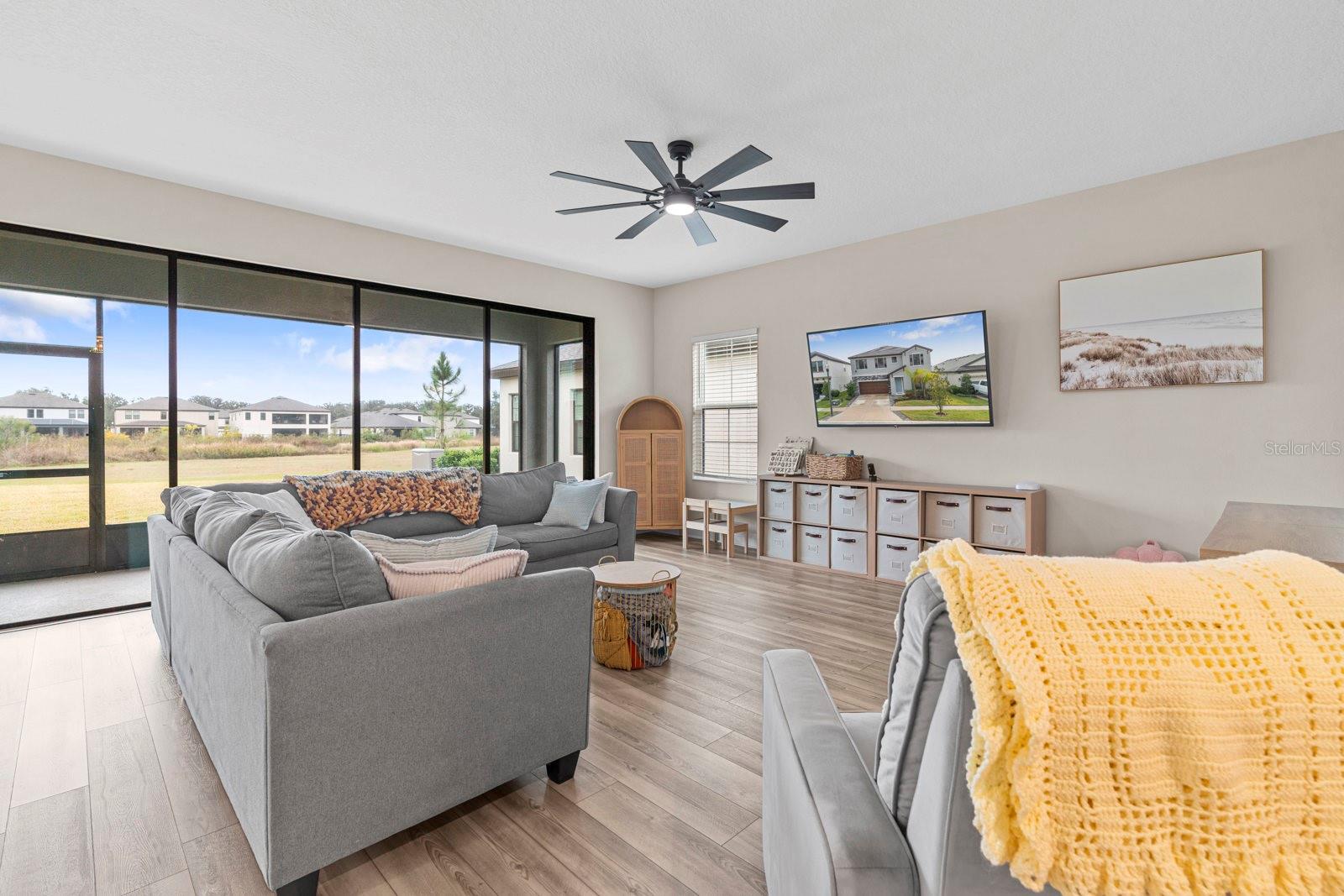 Image 6 of 46 For 14661 Horse Trot Road