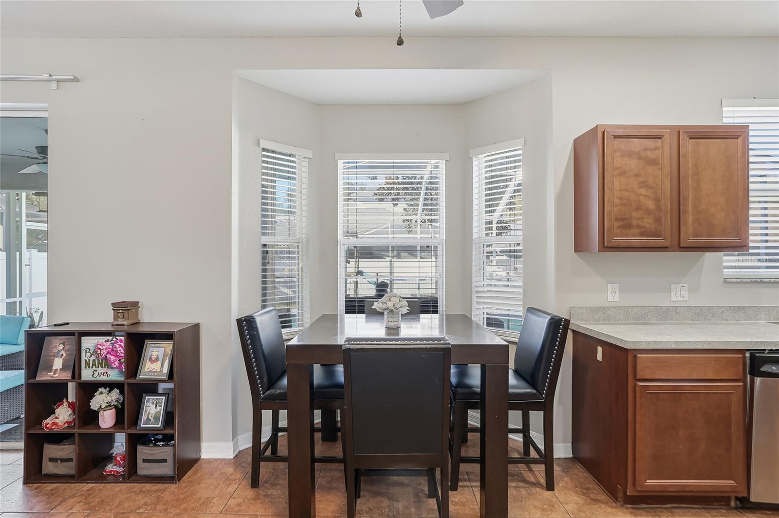 Image 16 of 42 For 10130 Coldwater Loop