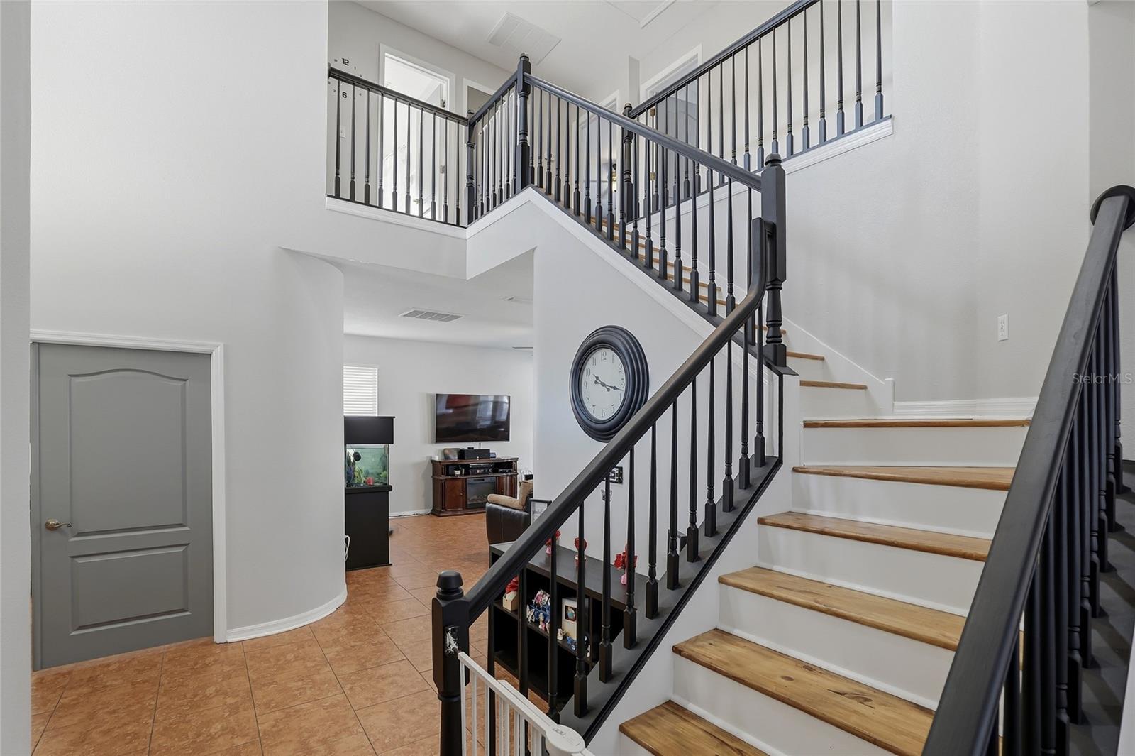 Image 2 of 42 For 10130 Coldwater Loop