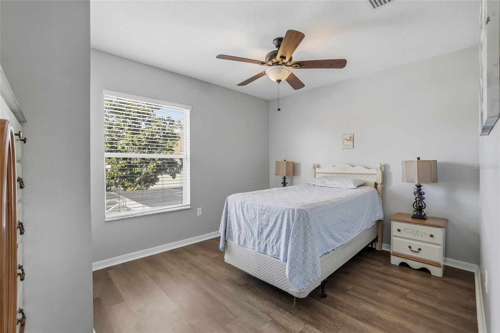 Image 28 of 42 For 10130 Coldwater Loop