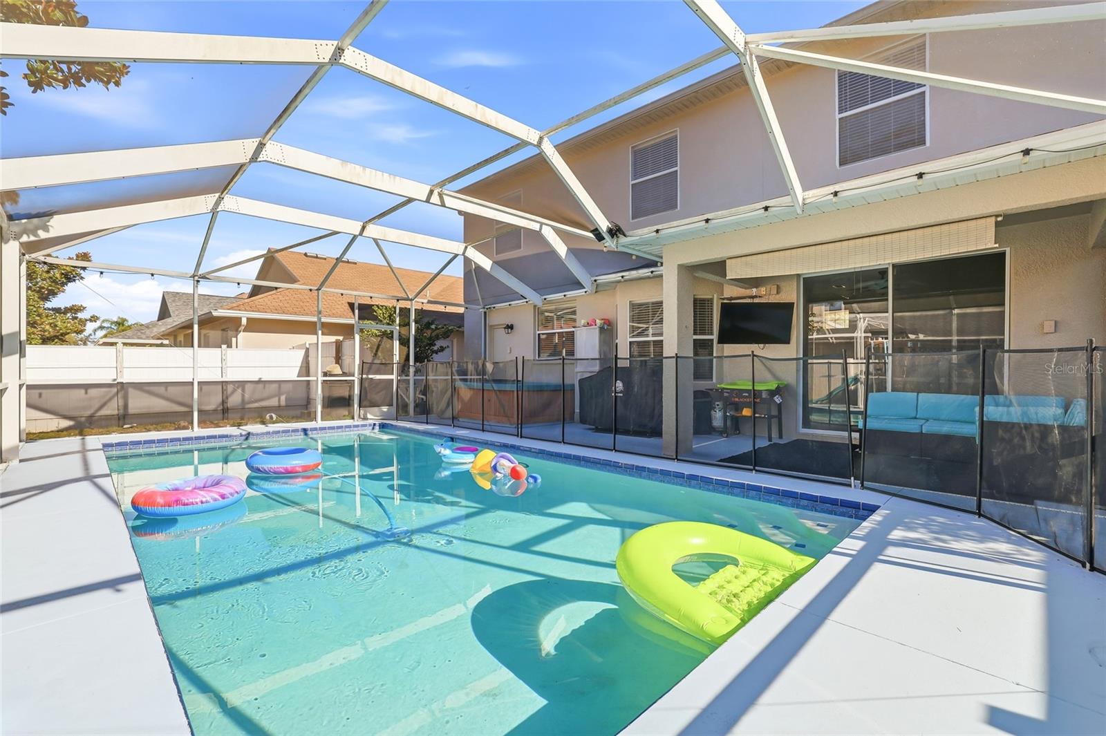 Image 4 of 42 For 10130 Coldwater Loop