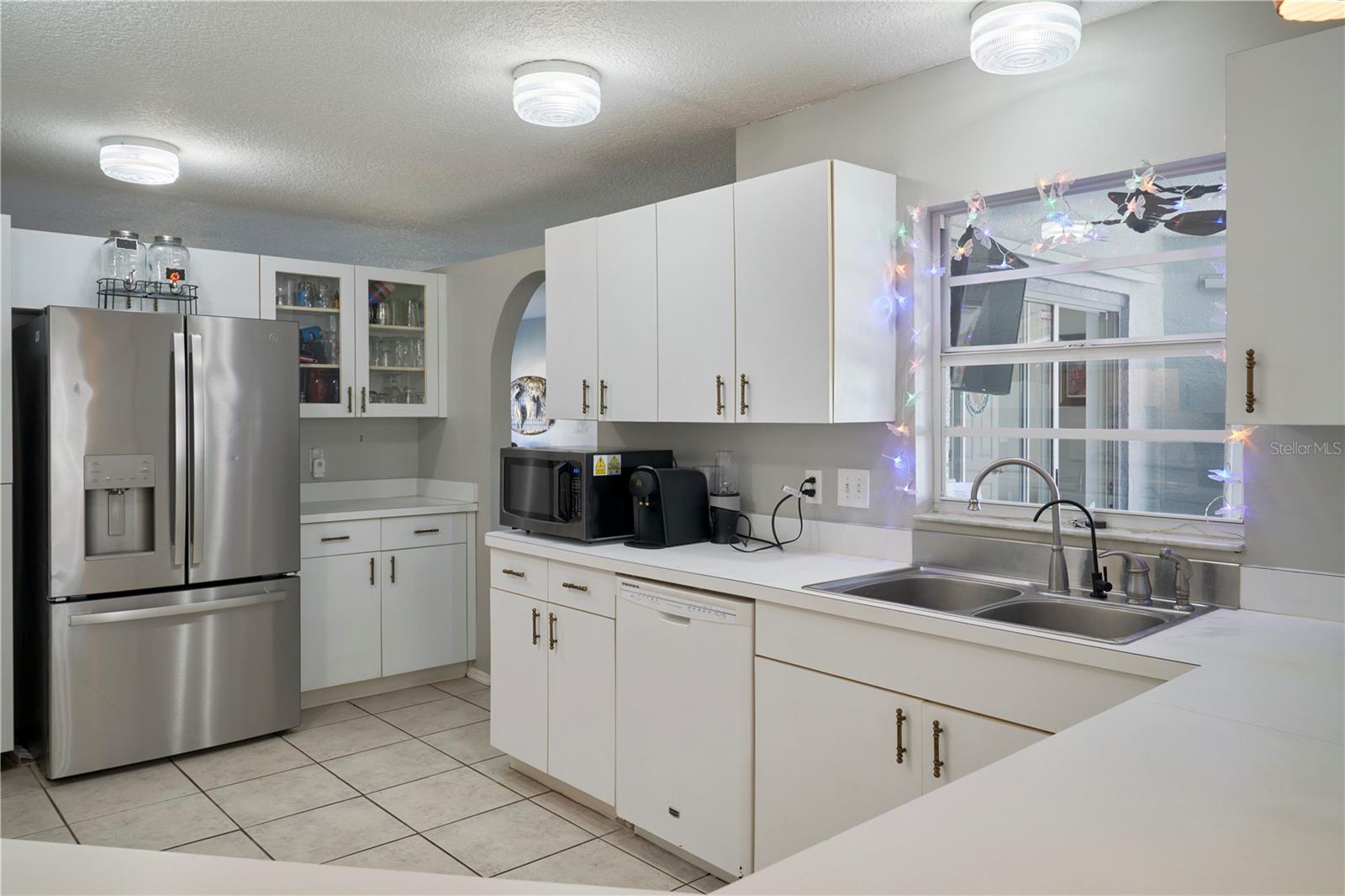 Image 14 of 43 For 6611 Jennifer Drive