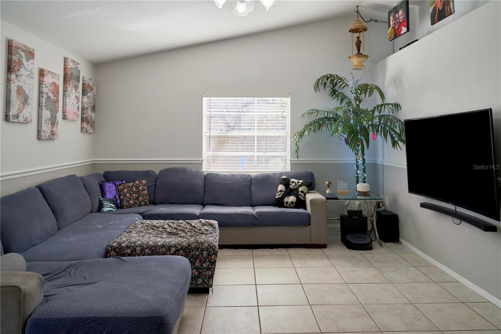 Image 18 of 43 For 6611 Jennifer Drive