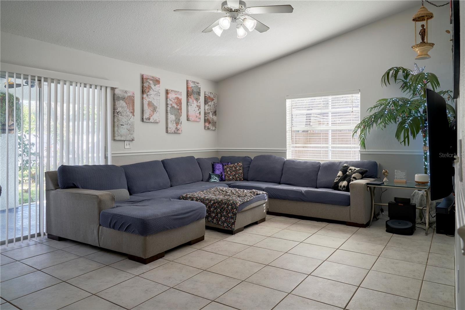 Image 20 of 43 For 6611 Jennifer Drive