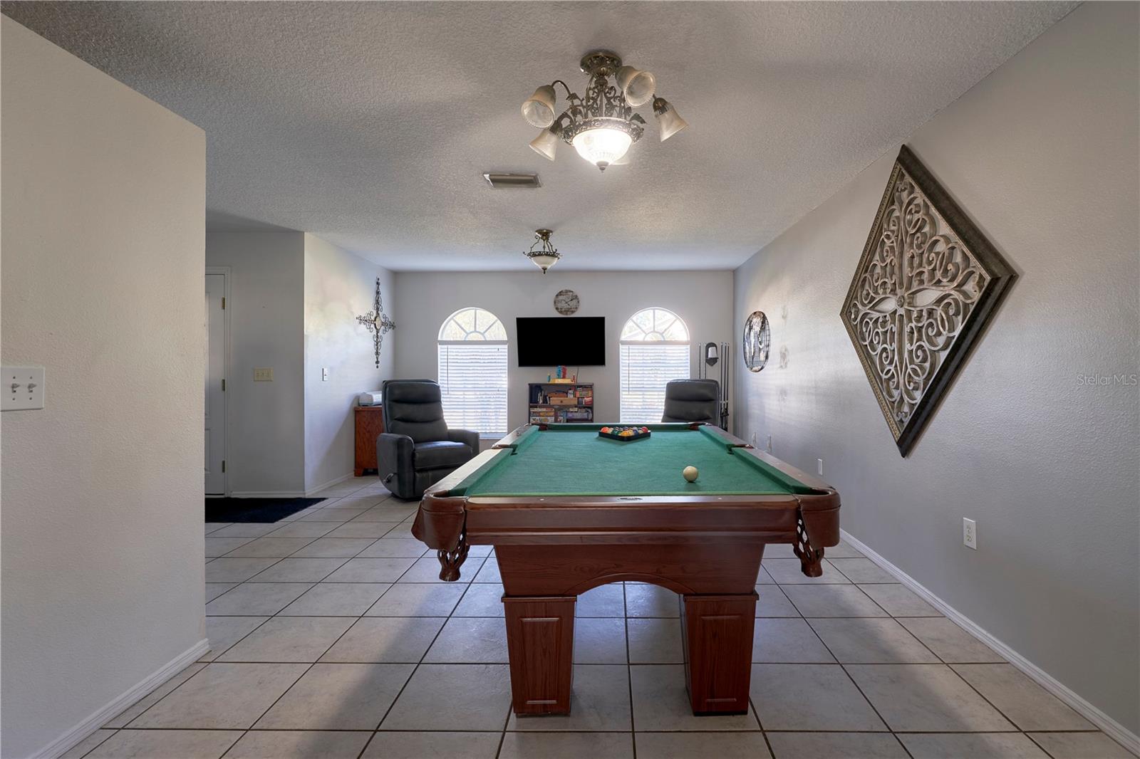 Image 9 of 43 For 6611 Jennifer Drive