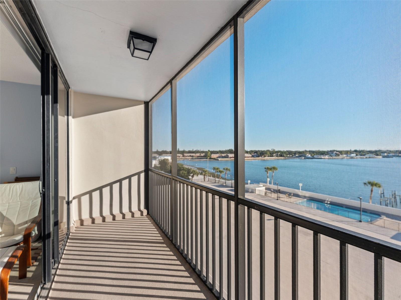 Image 11 of 34 For 7100 Sunshine Skyway Lane S 503