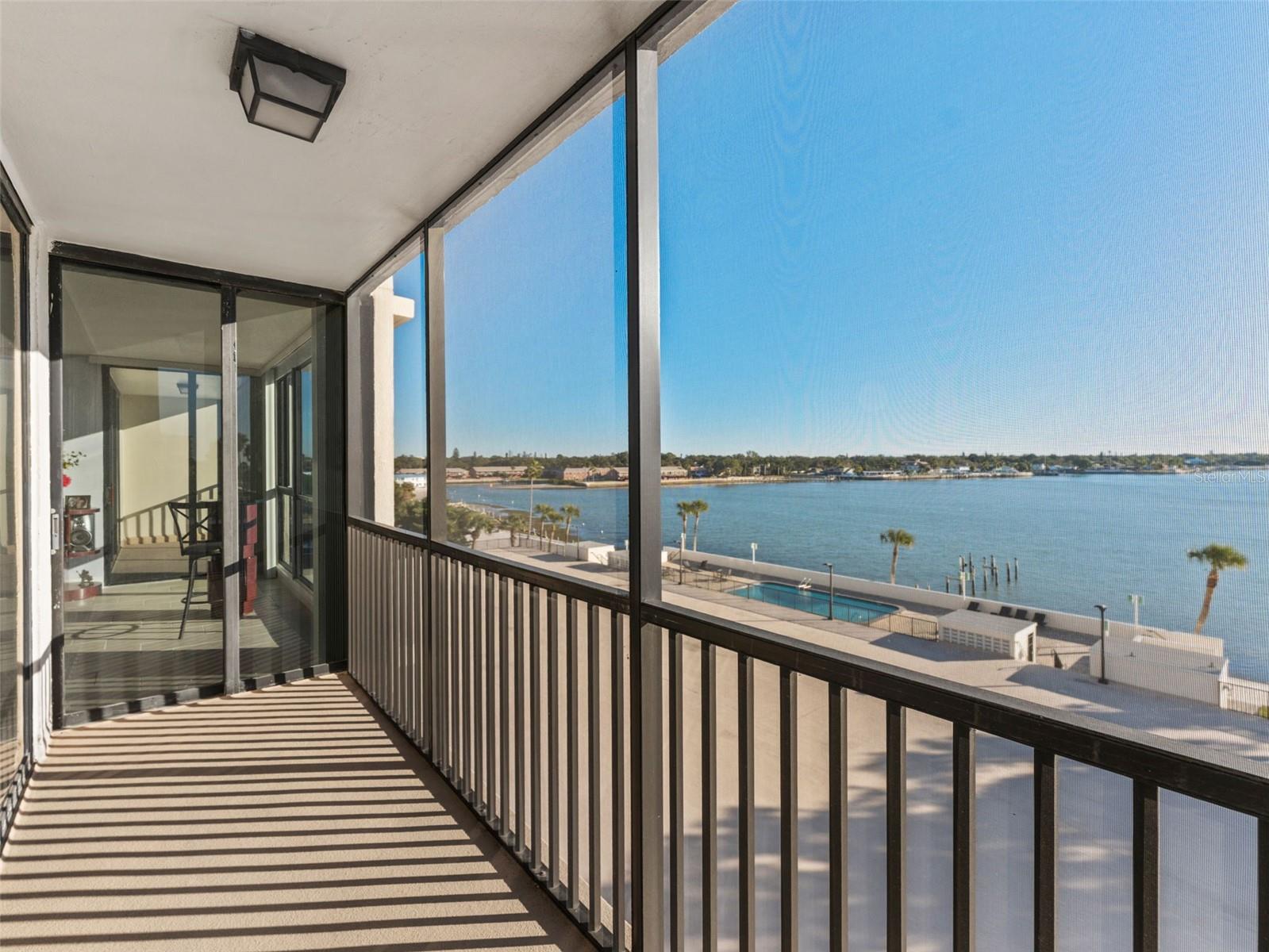 Image 18 of 34 For 7100 Sunshine Skyway Lane S 503