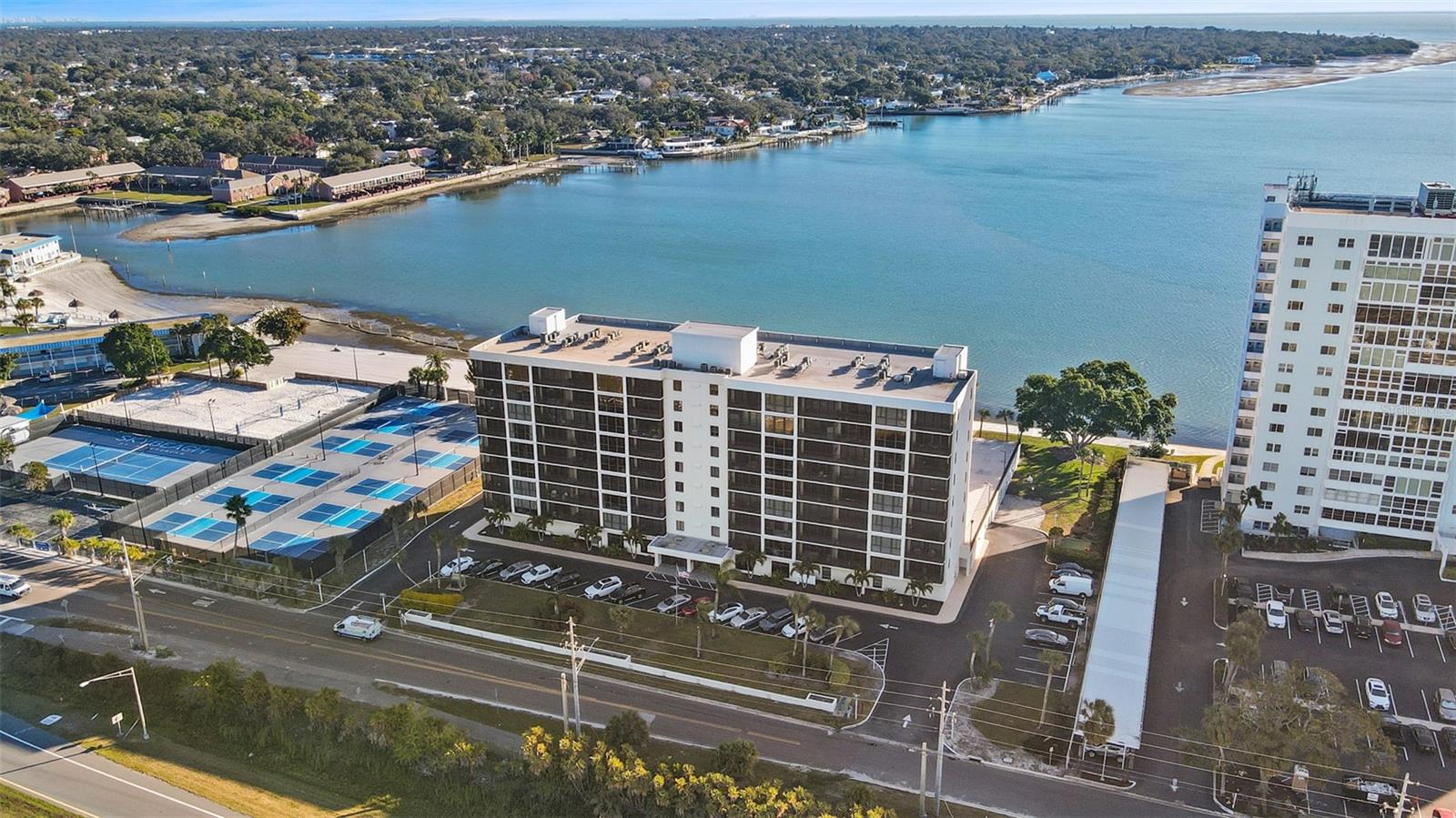 Image 28 of 34 For 7100 Sunshine Skyway Lane S 503