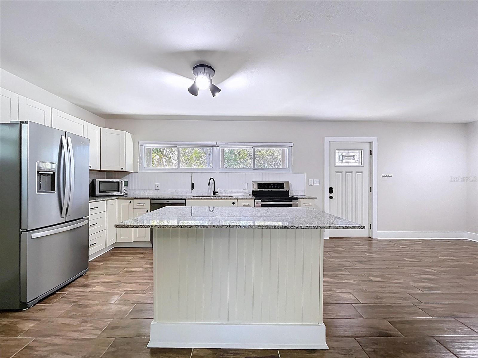 Image 11 of 56 For 5808 Woodrow Wilson Boulevard Ne