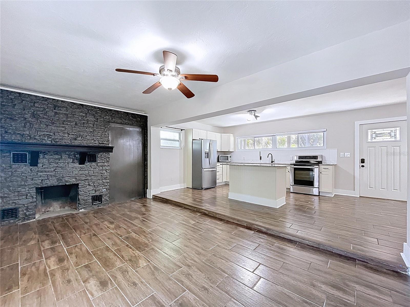 Image 14 of 56 For 5808 Woodrow Wilson Boulevard Ne