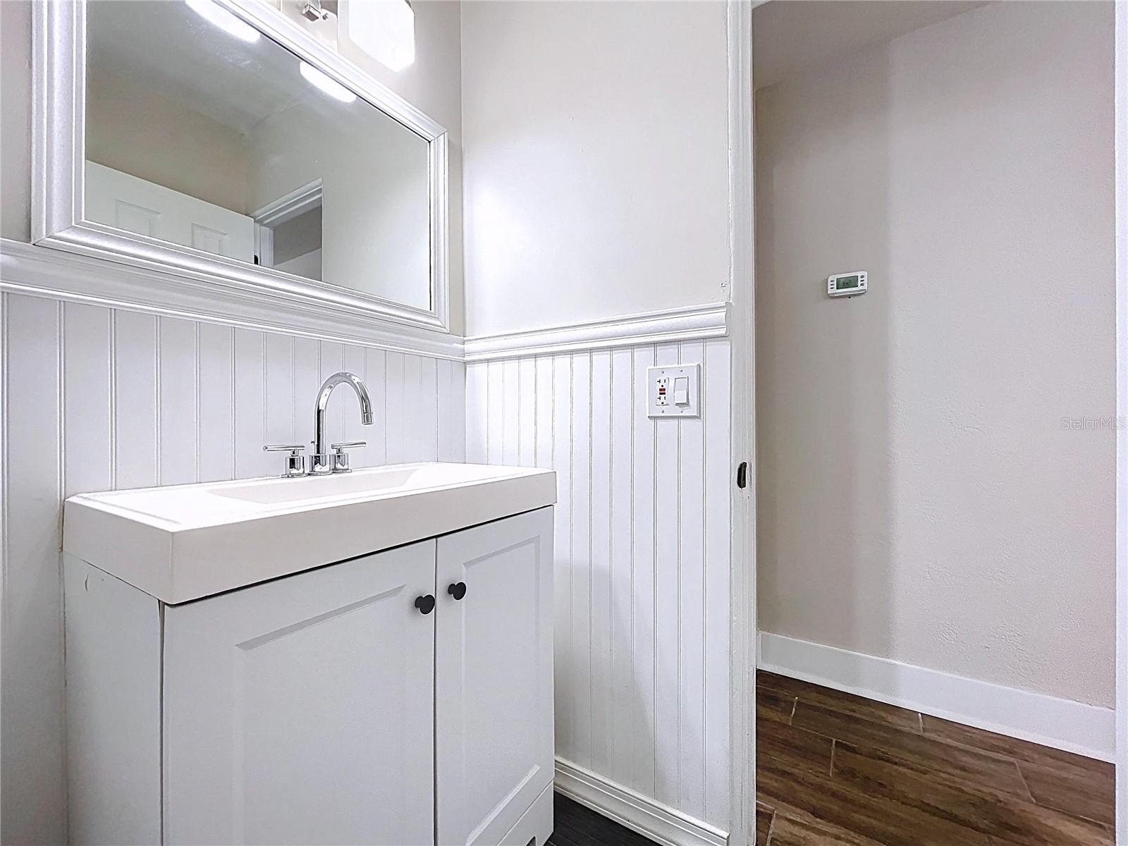 Image 23 of 56 For 5808 Woodrow Wilson Boulevard Ne