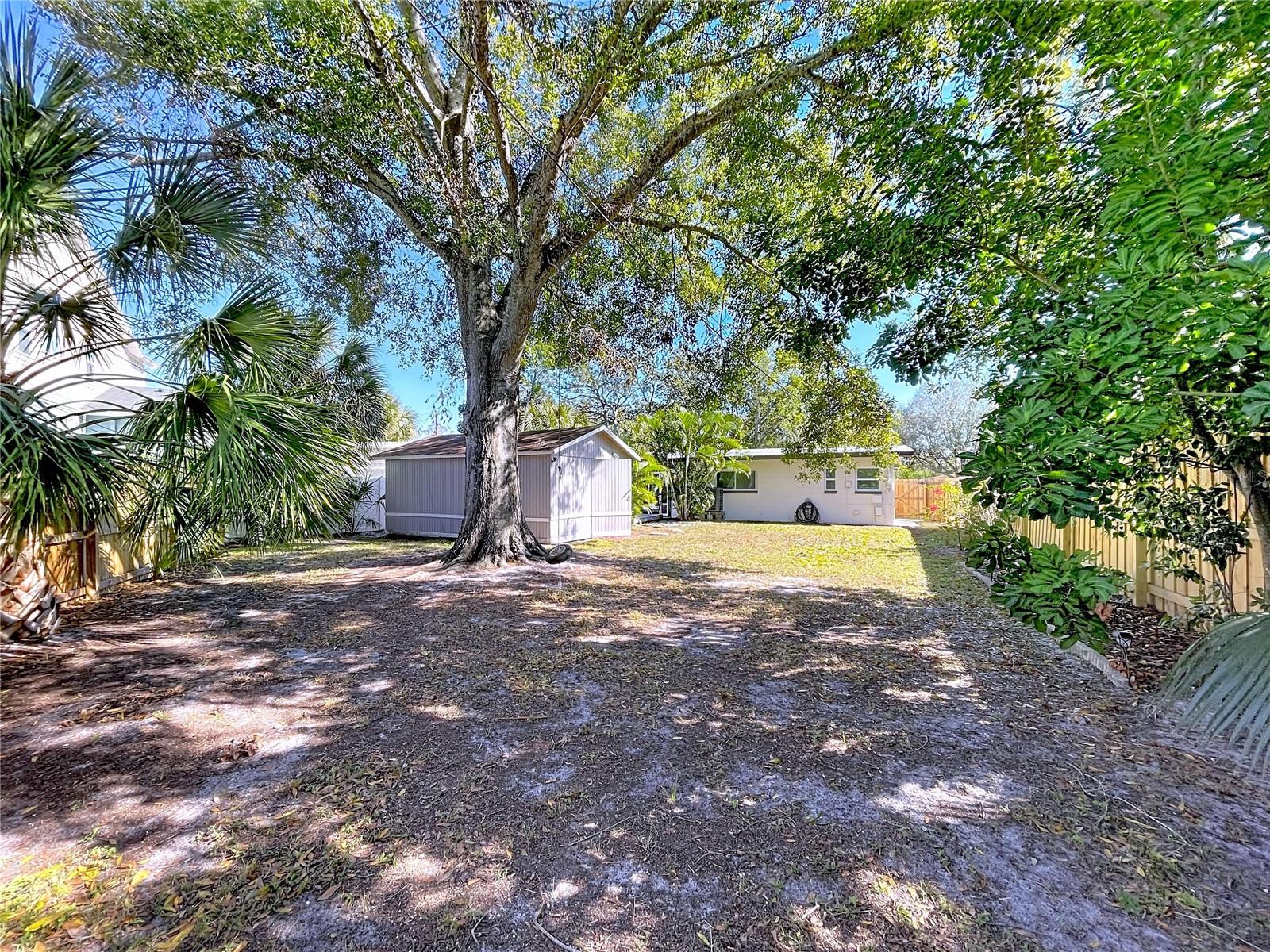 Image 43 of 56 For 5808 Woodrow Wilson Boulevard Ne