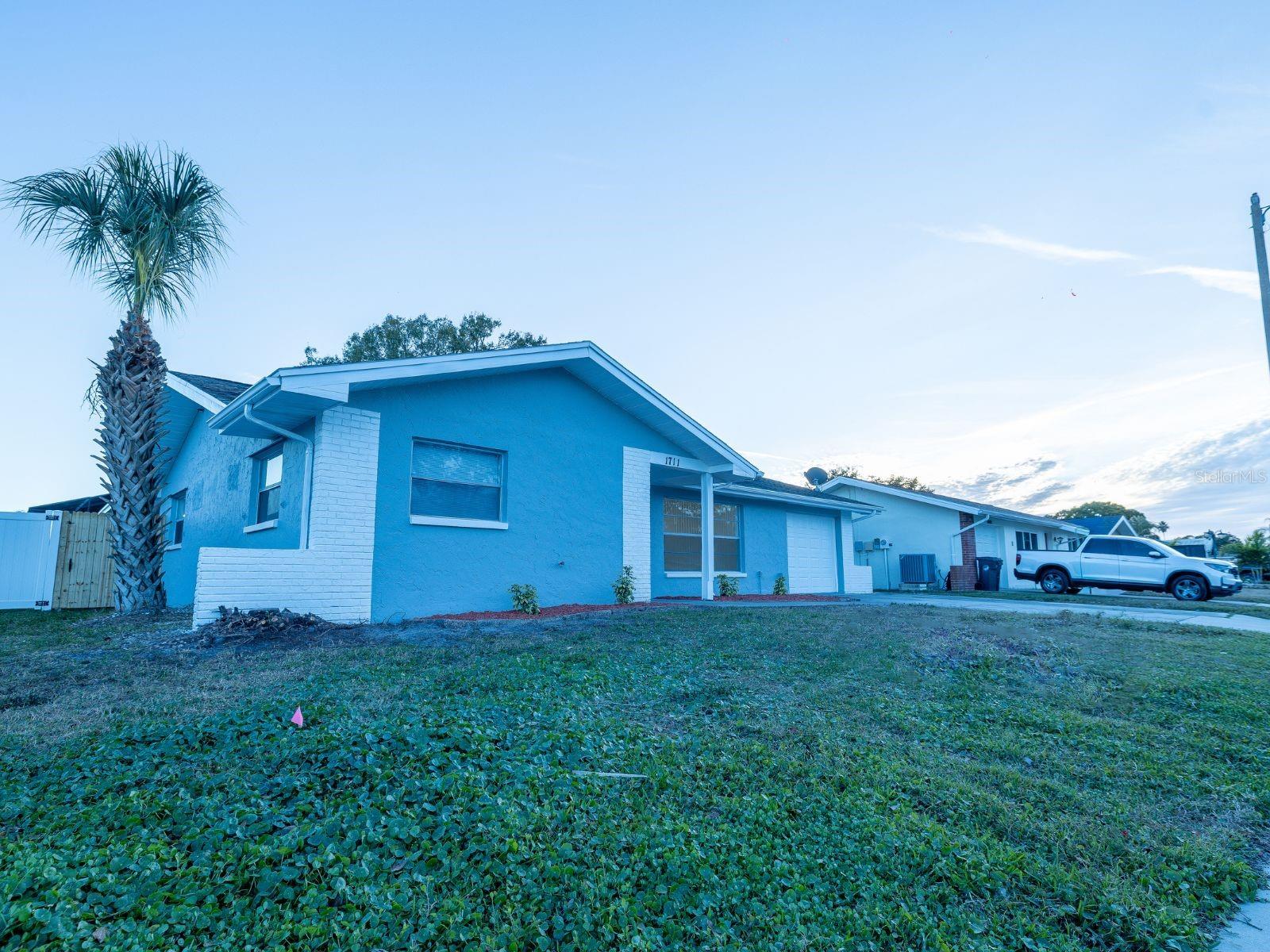 Image 2 of 29 For 1711 Ironwood Court E