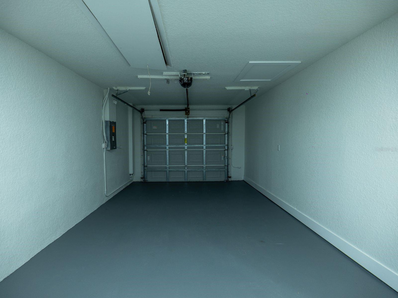 Image 23 of 29 For 1711 Ironwood Court E