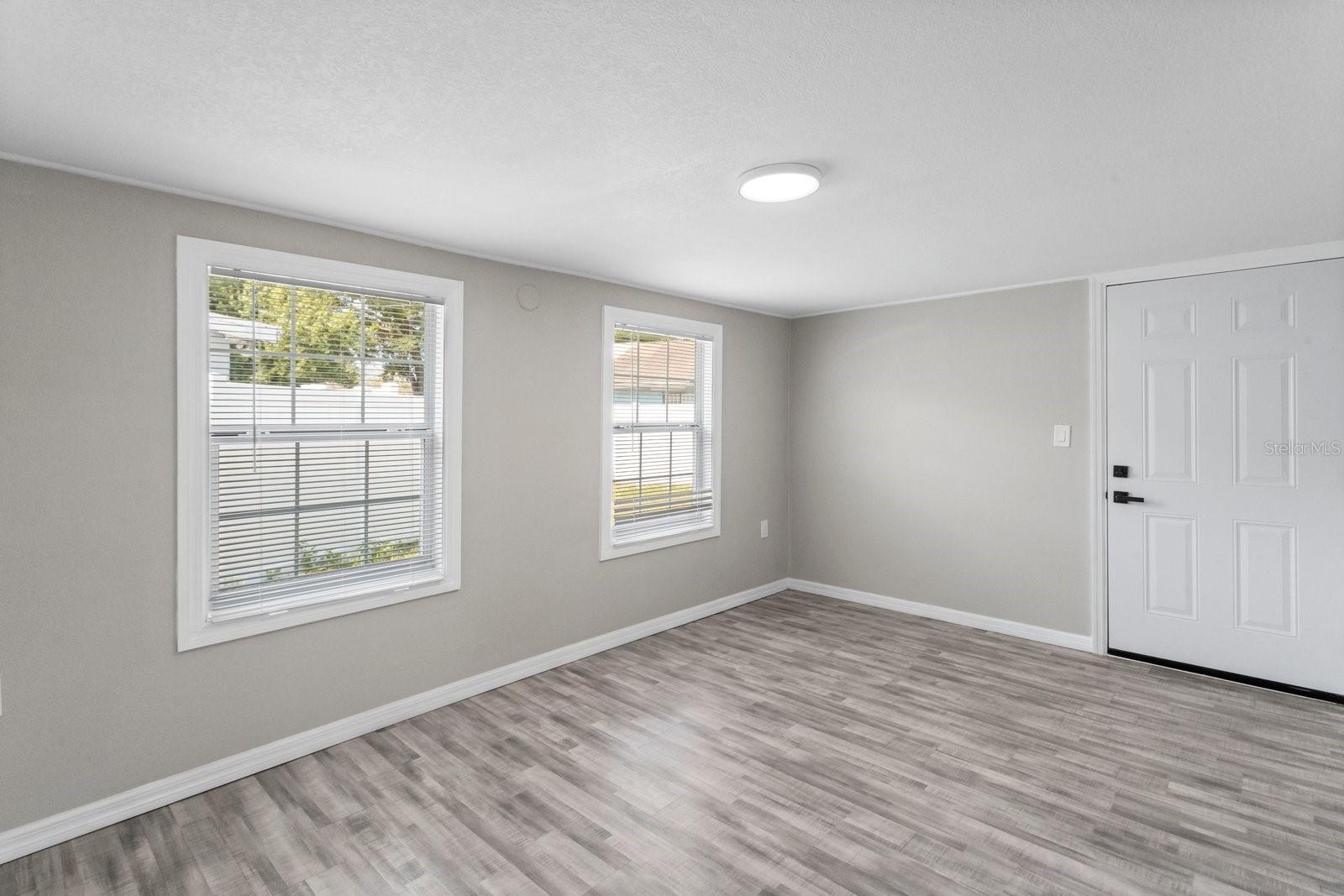 Image 16 of 30 For 6802 Comanche Avenue