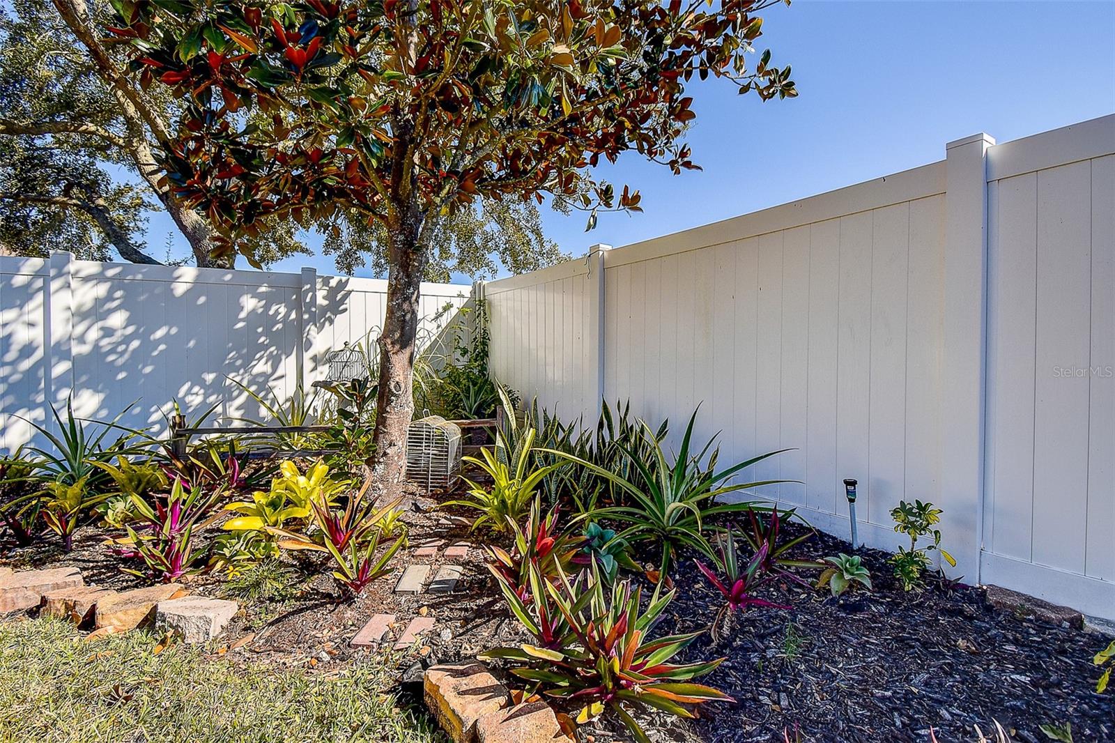 Image 68 of 76 For 3010 Via Siena Street