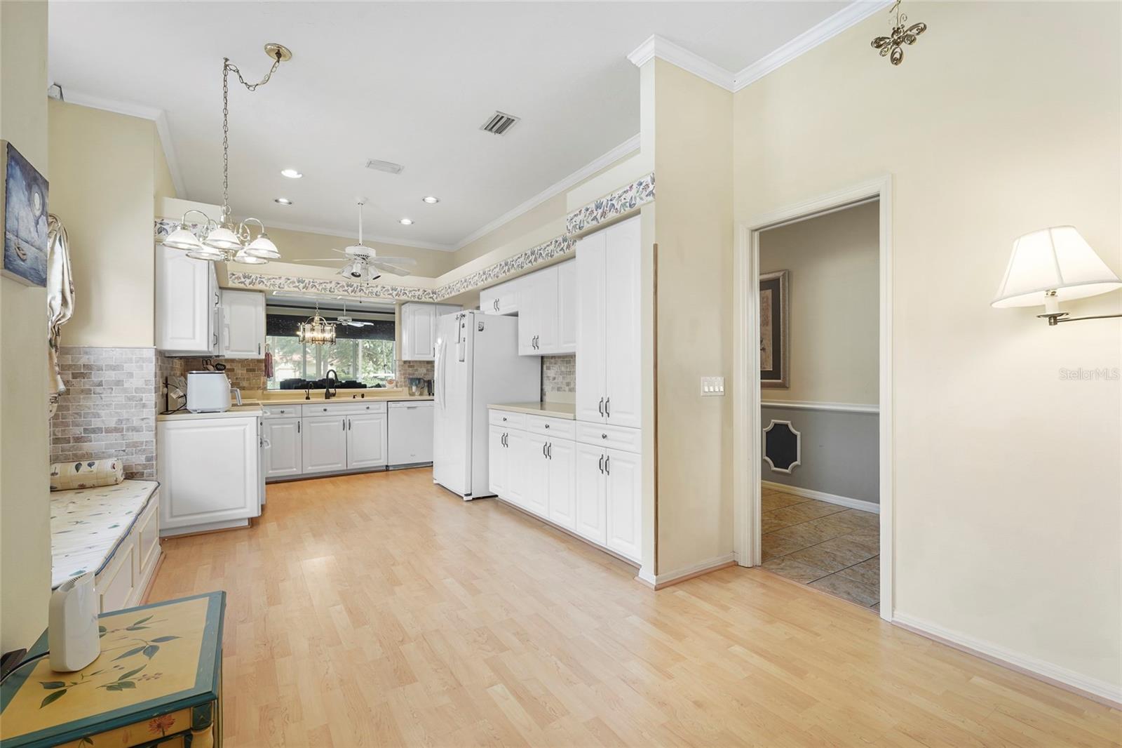 Image 12 of 67 For 3350 Chelmsford Court 13