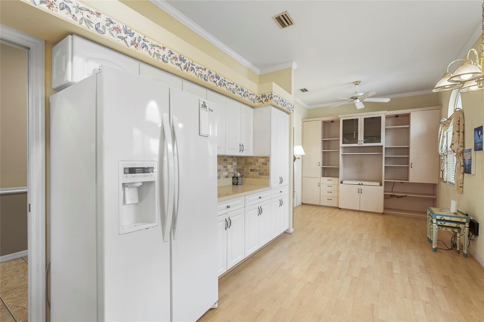 Image 19 of 67 For 3350 Chelmsford Court 13