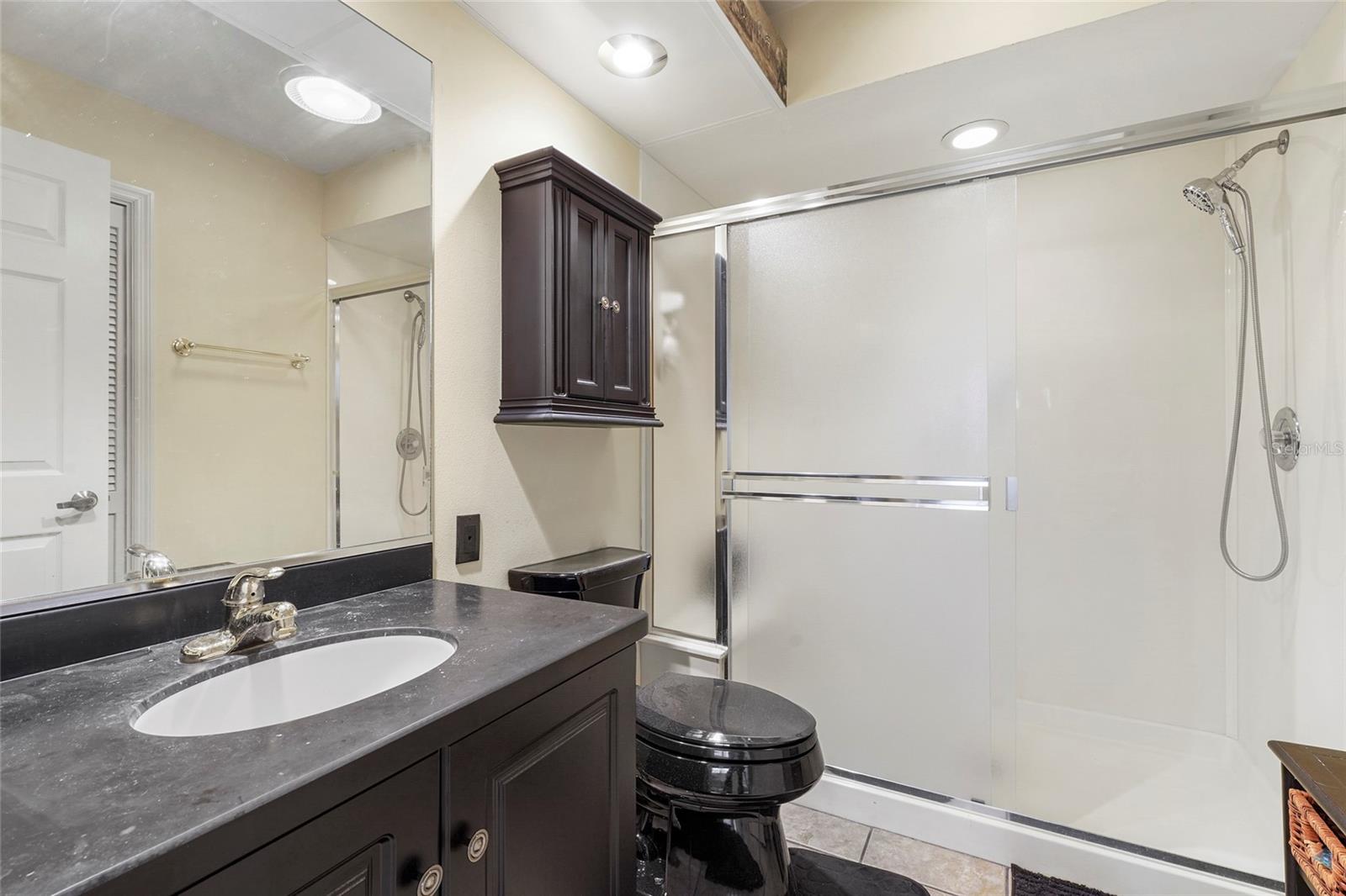 Image 32 of 67 For 3350 Chelmsford Court 13