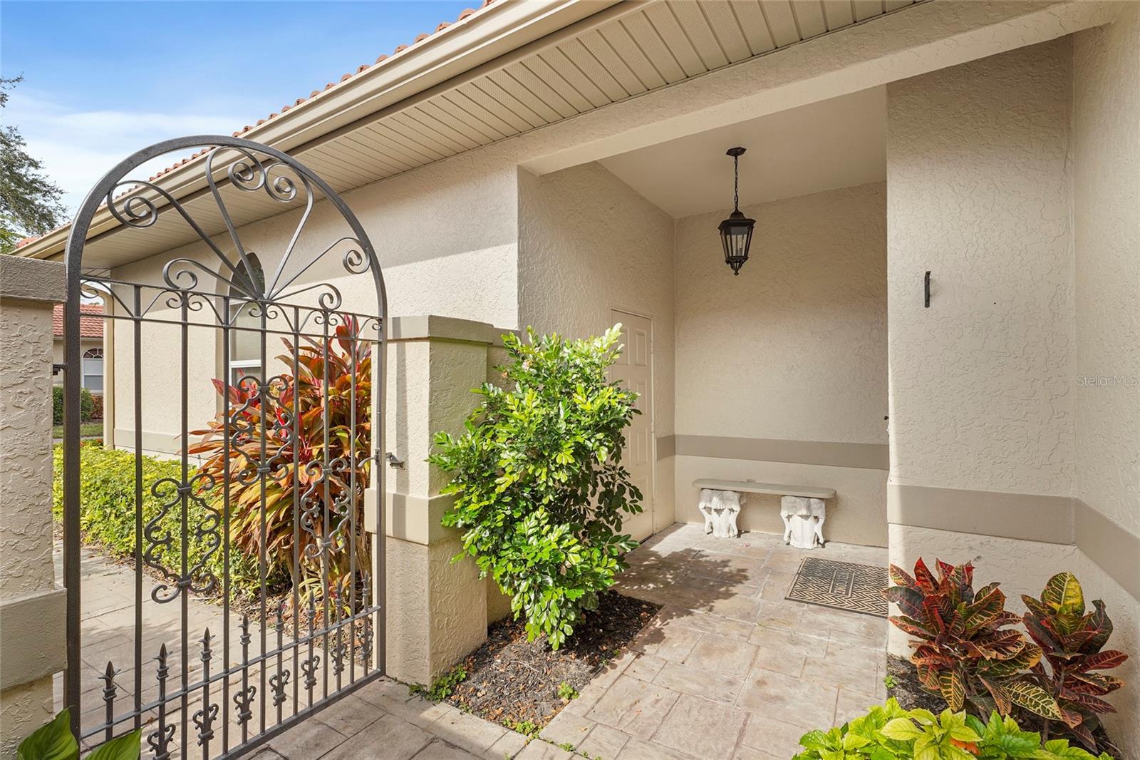 Image 9 of 67 For 3350 Chelmsford Court 13