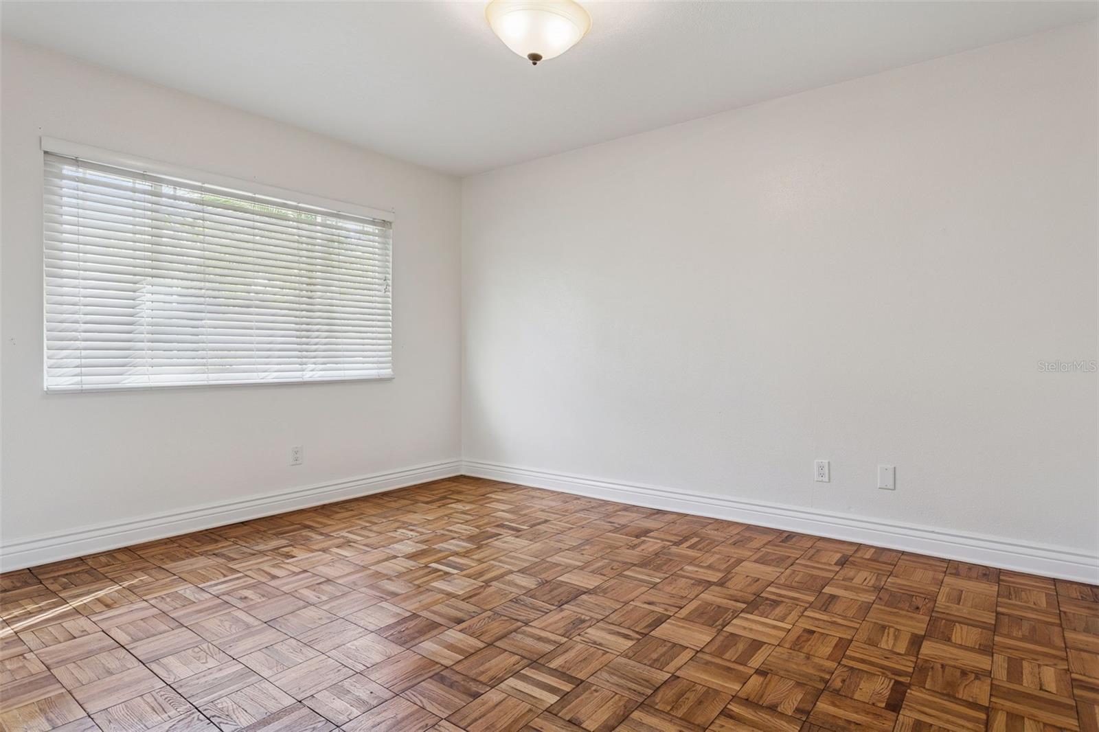 Image 35 of 100 For 11606 Lipsey Road