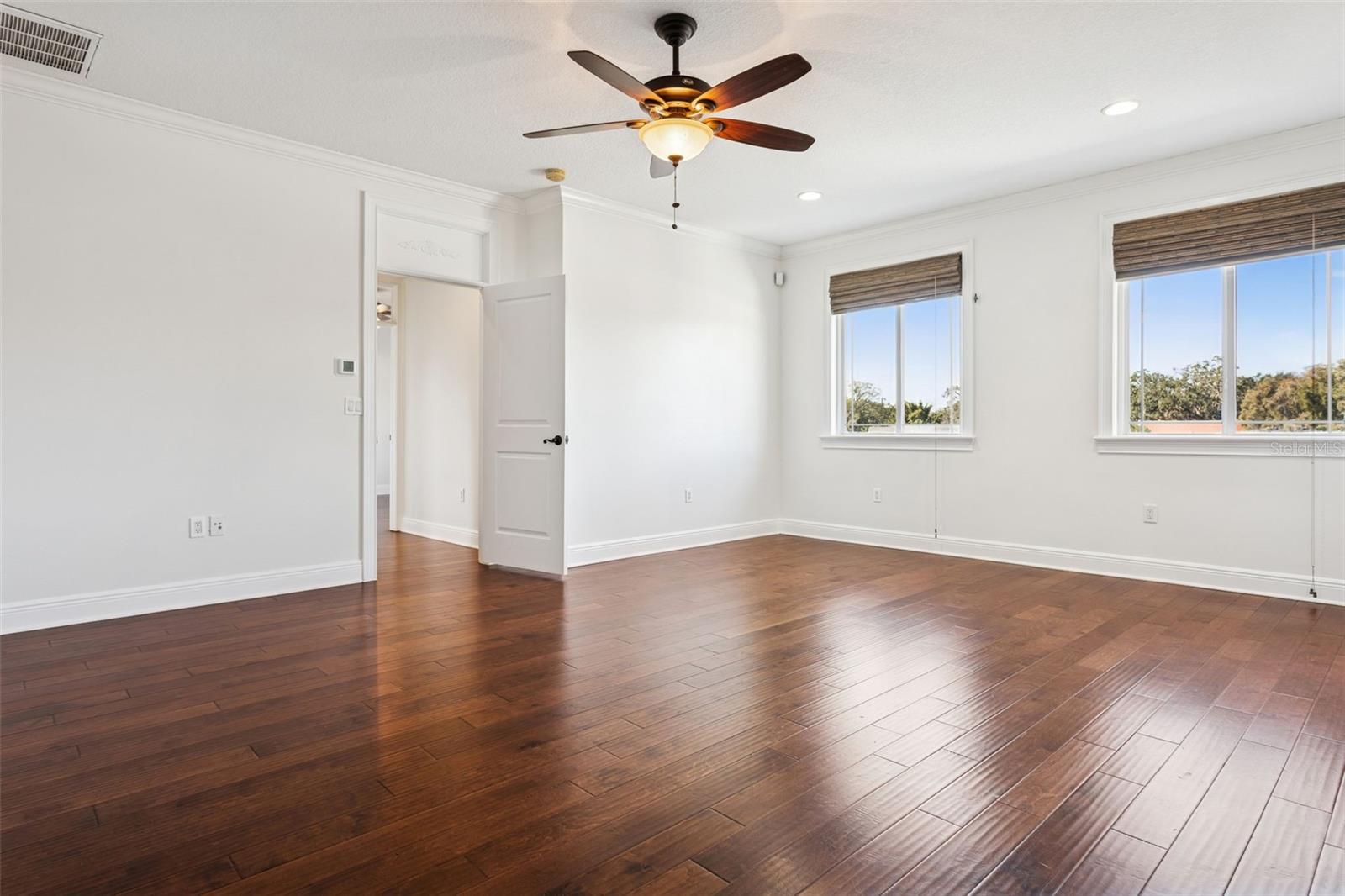 Image 47 of 100 For 11606 Lipsey Road