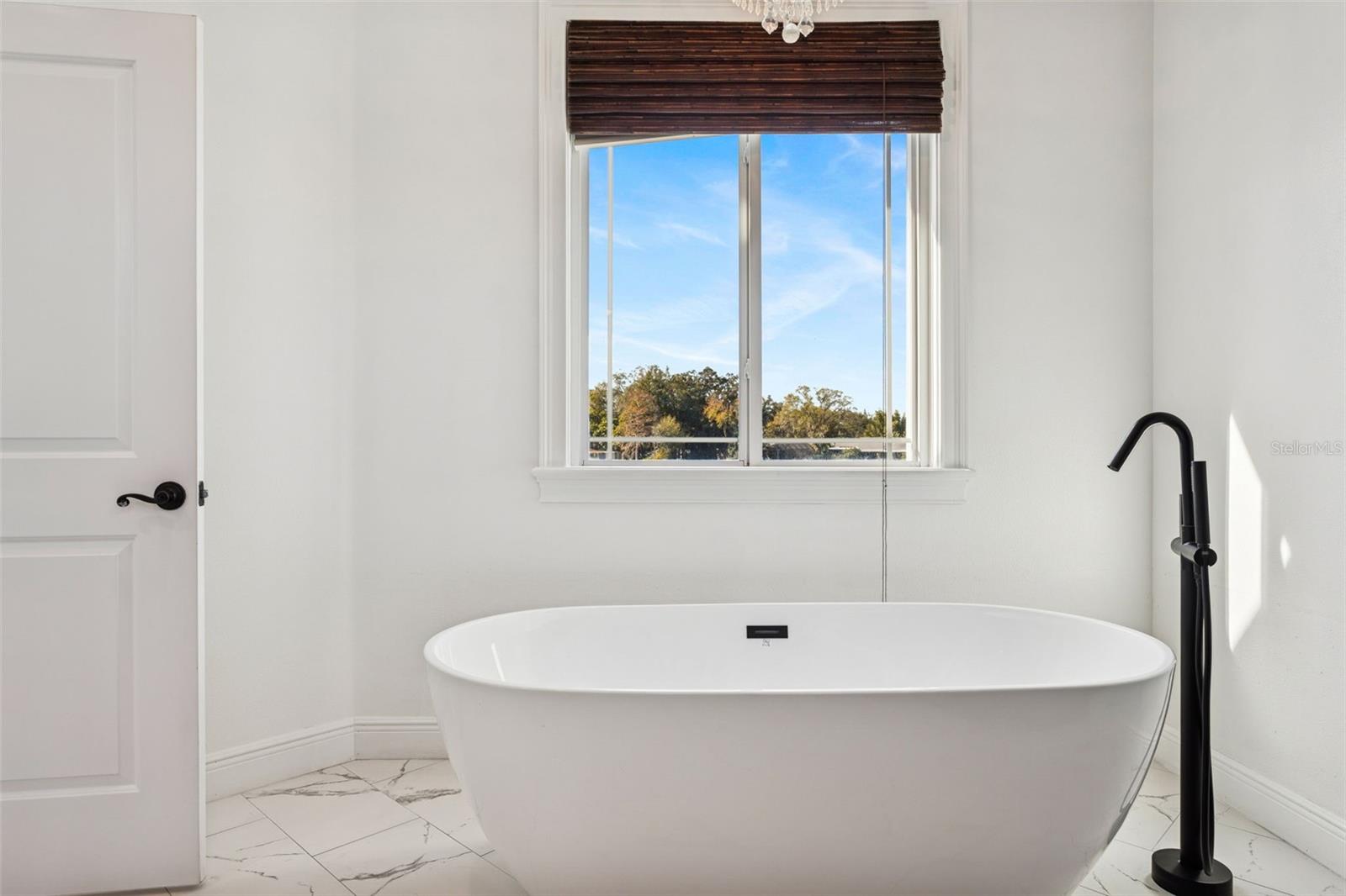 Image 51 of 100 For 11606 Lipsey Road