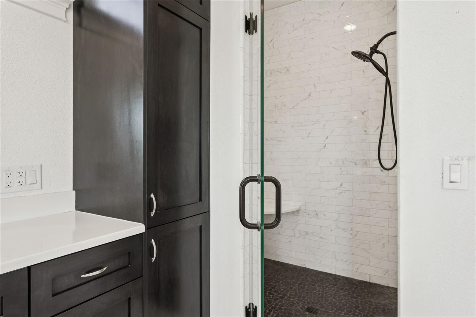 Image 52 of 100 For 11606 Lipsey Road