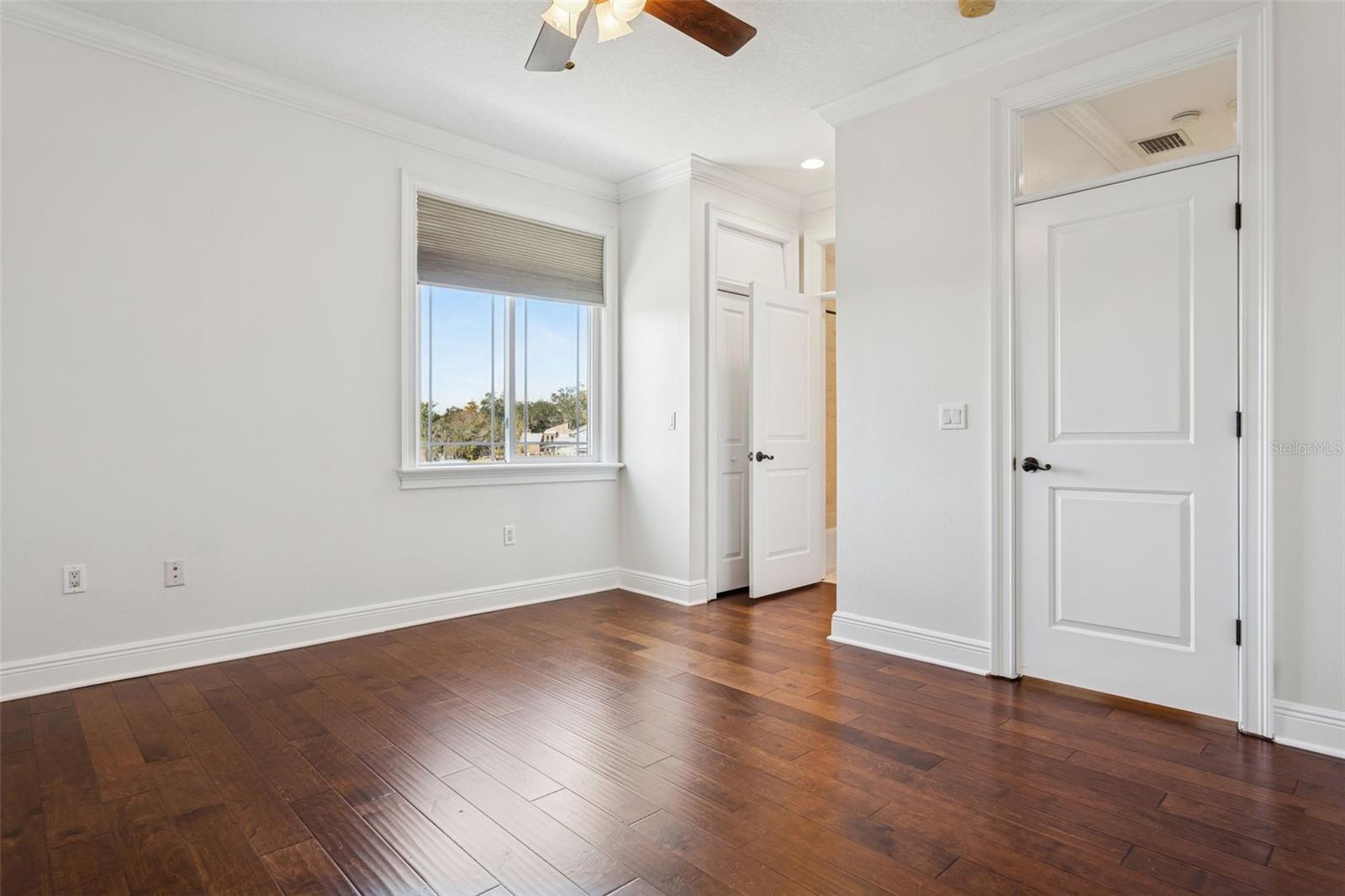 Image 56 of 100 For 11606 Lipsey Road