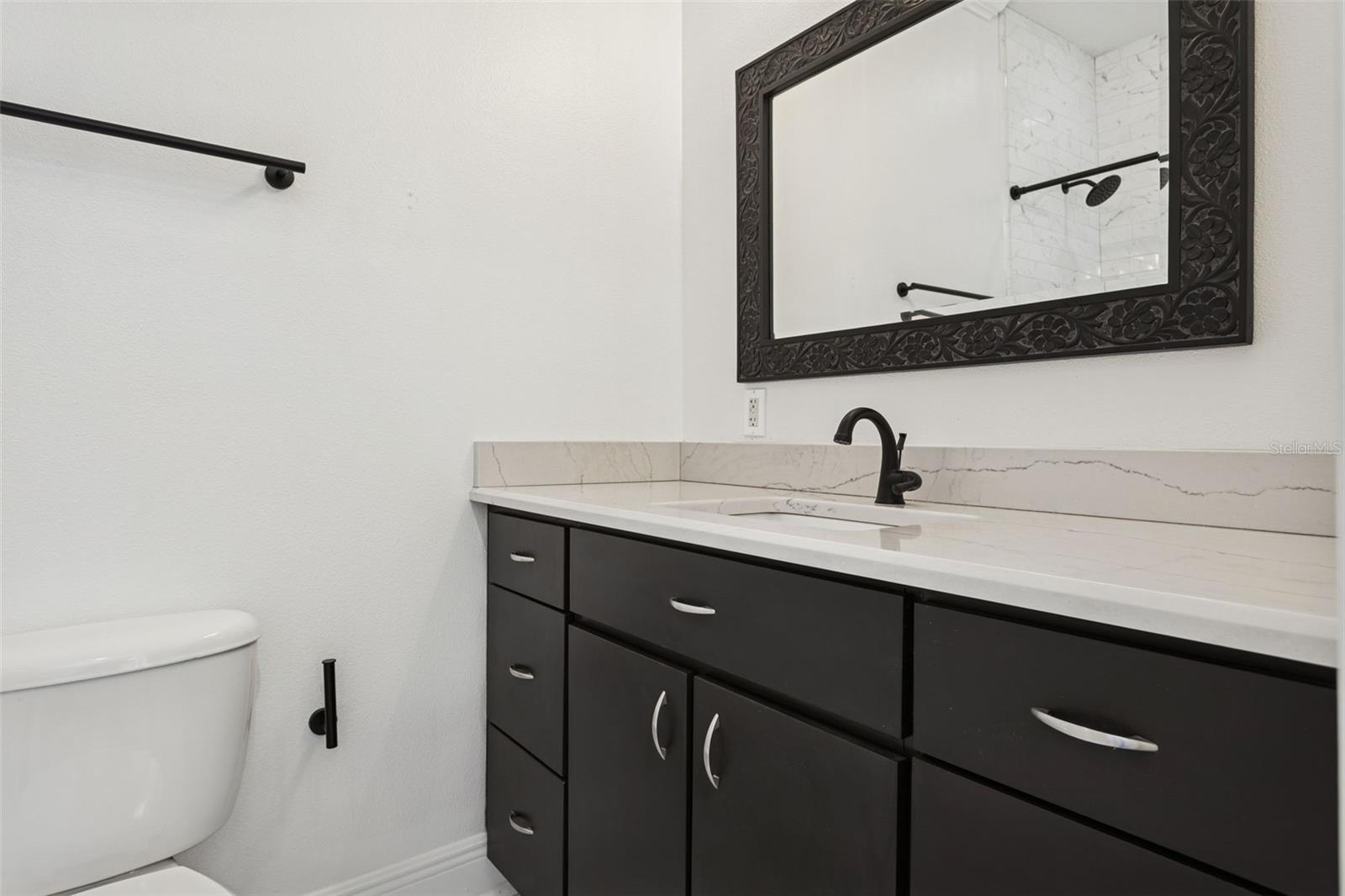 Image 63 of 100 For 11606 Lipsey Road