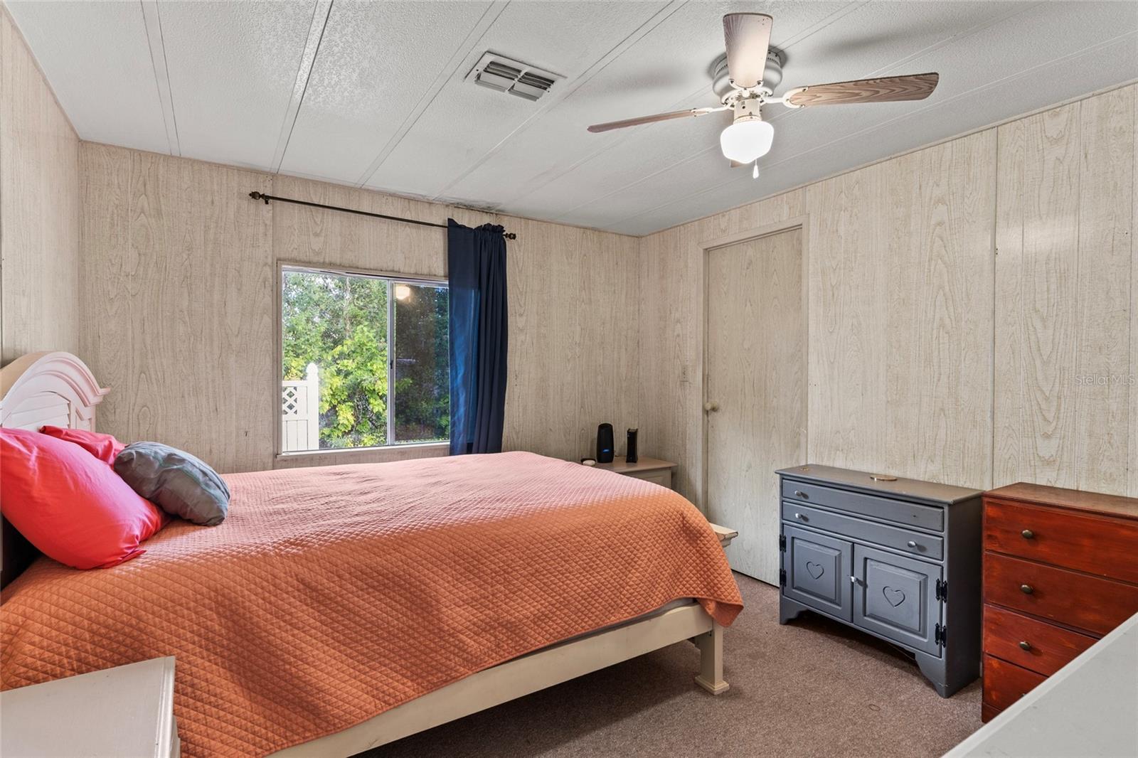 Image 20 of 26 For 13726 Litewood Drive