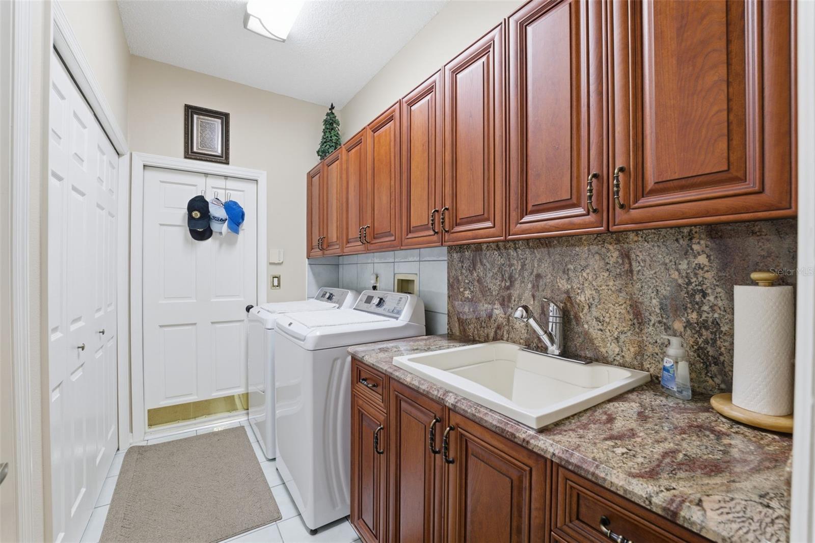 Image 37 of 74 For 3150 Sterling Street