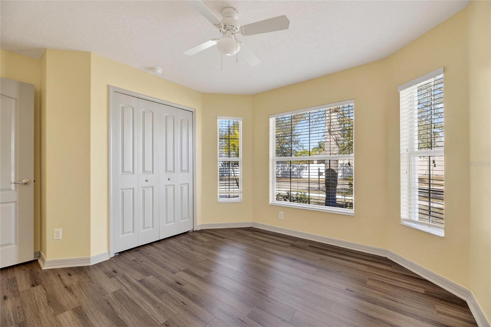 Image 11 of 93 For 813 Cristelle Jean Drive