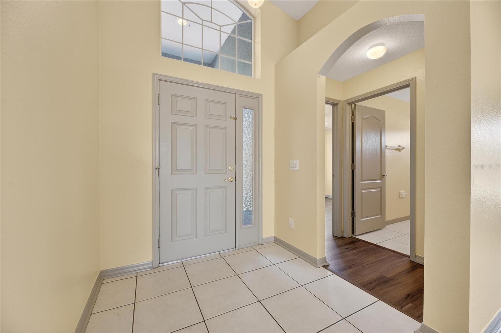 Image 4 of 93 For 813 Cristelle Jean Drive