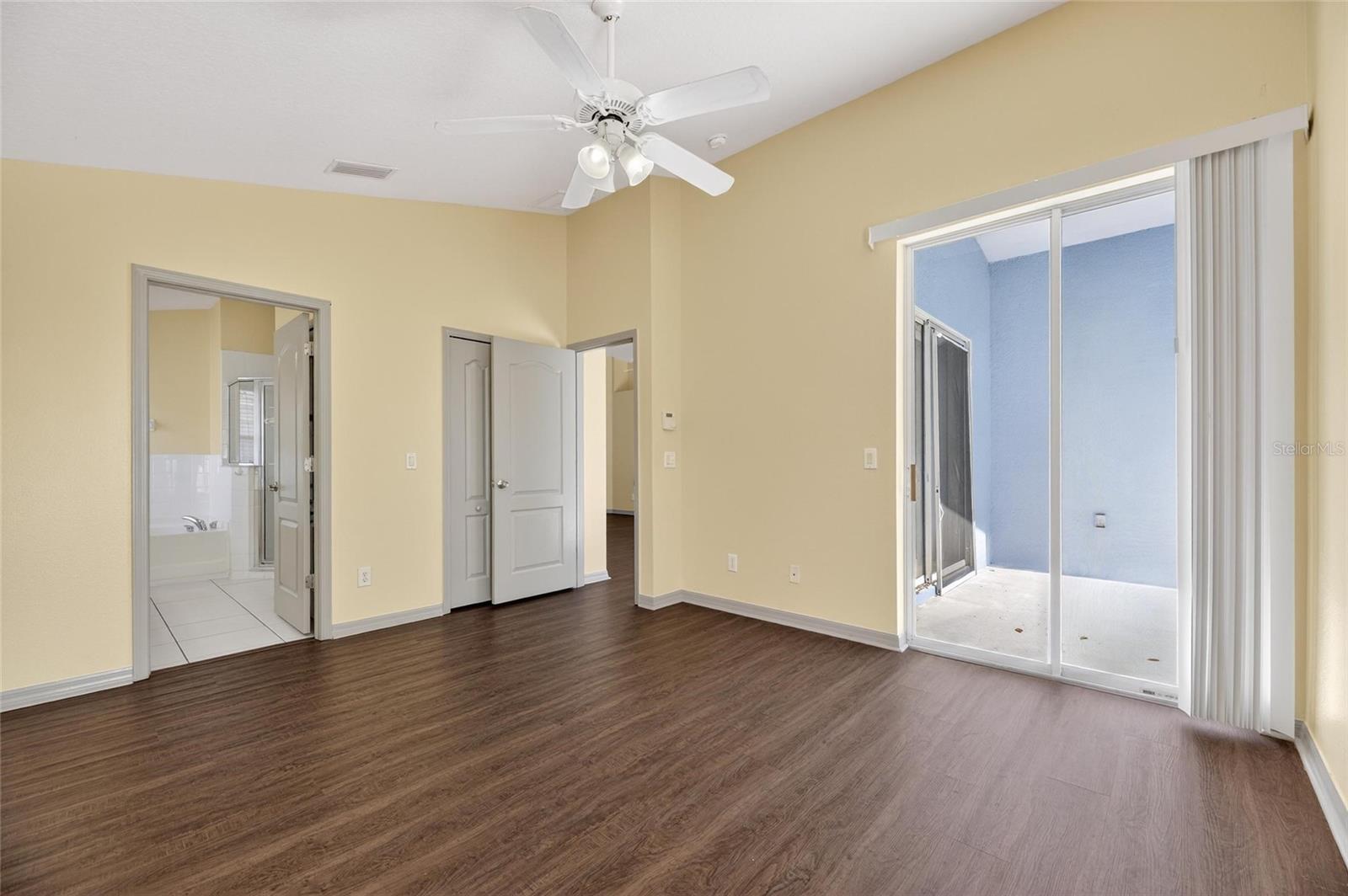 Image 41 of 93 For 813 Cristelle Jean Drive