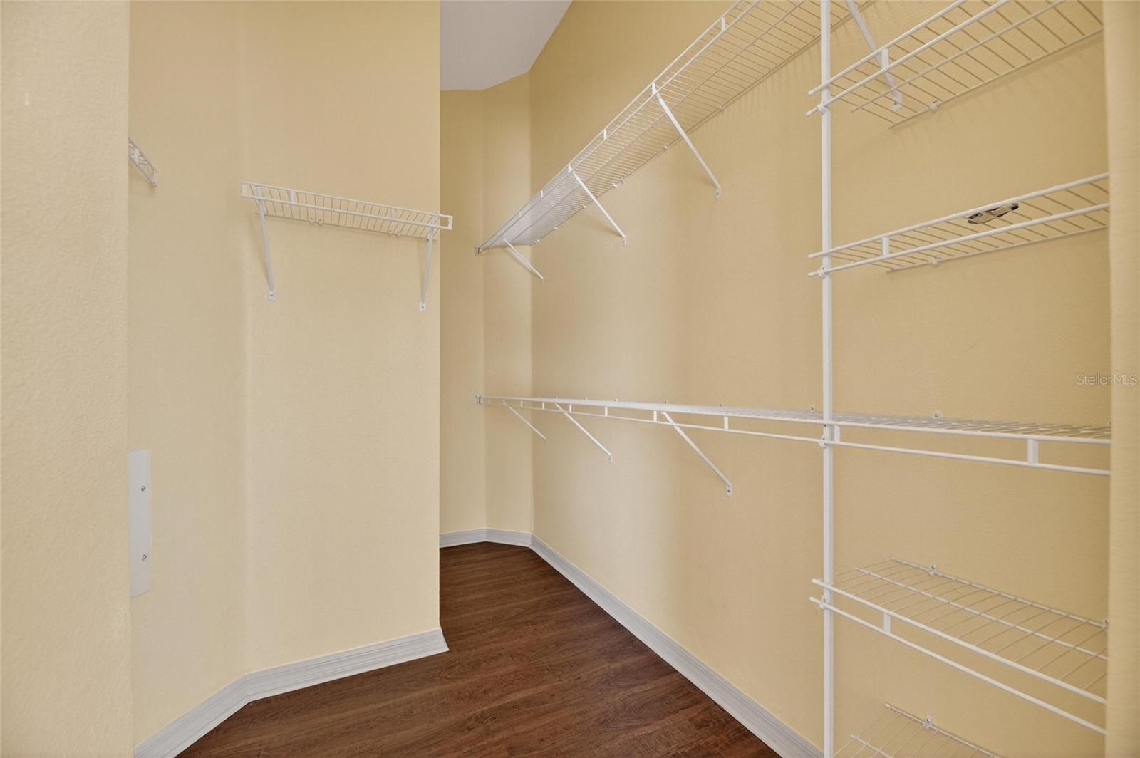 Image 43 of 93 For 813 Cristelle Jean Drive