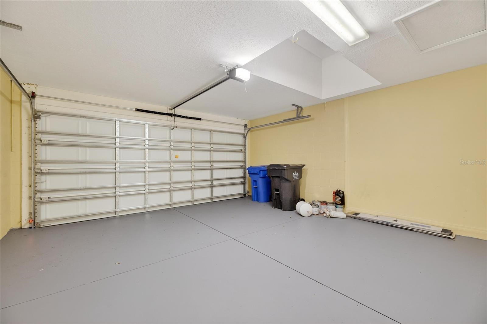 Image 47 of 93 For 813 Cristelle Jean Drive