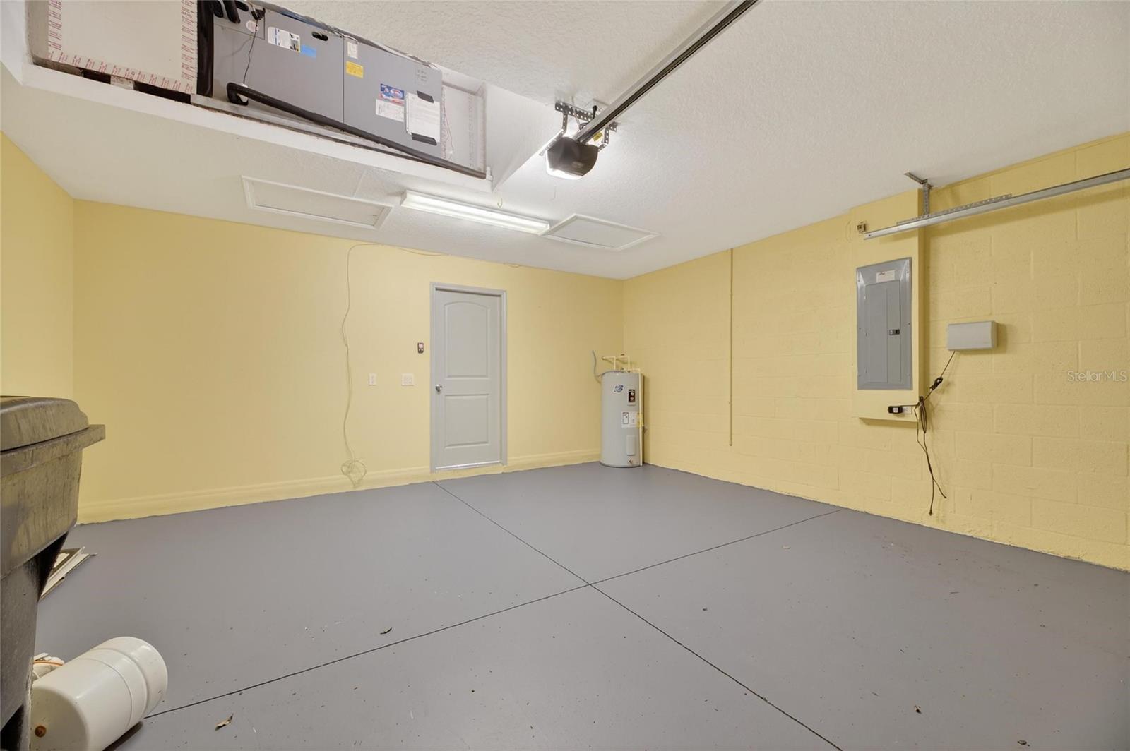 Image 48 of 93 For 813 Cristelle Jean Drive