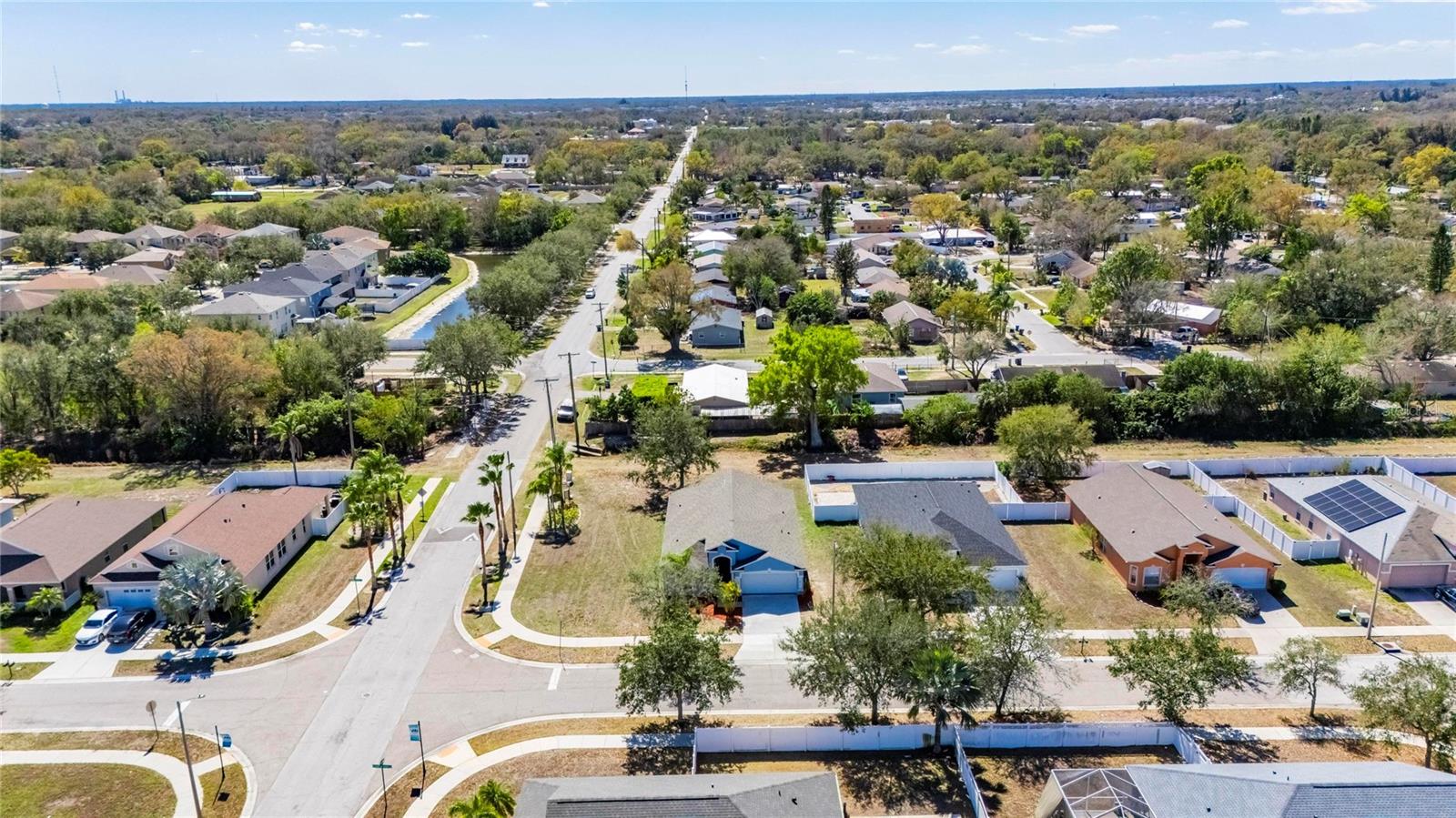 Image 76 of 93 For 813 Cristelle Jean Drive