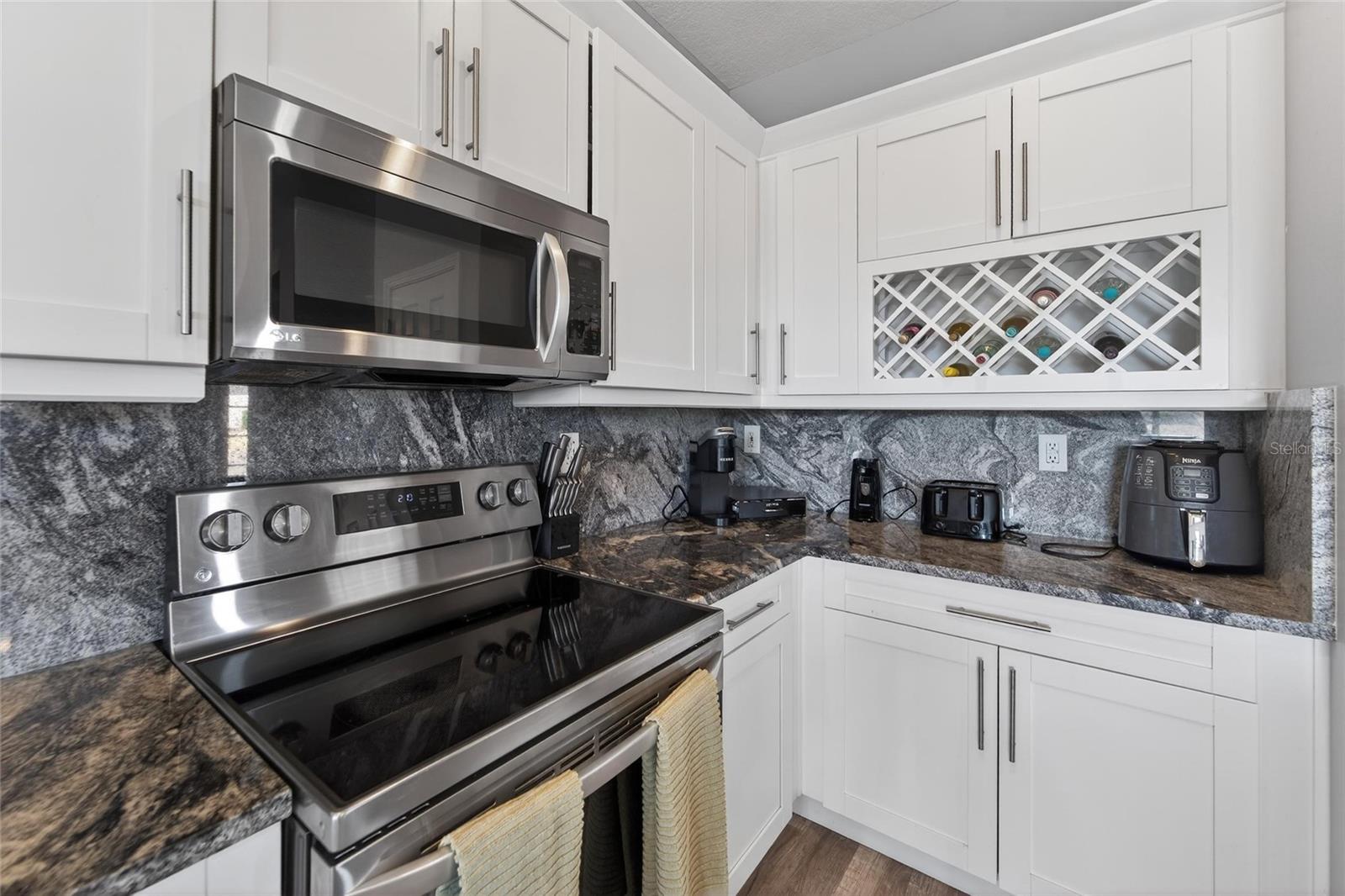 Image 20 of 81 For 13701 Crest Lake Drive