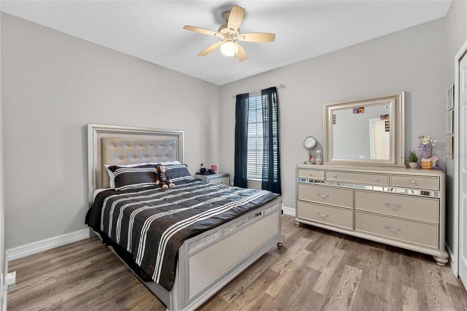 Image 28 of 81 For 13701 Crest Lake Drive