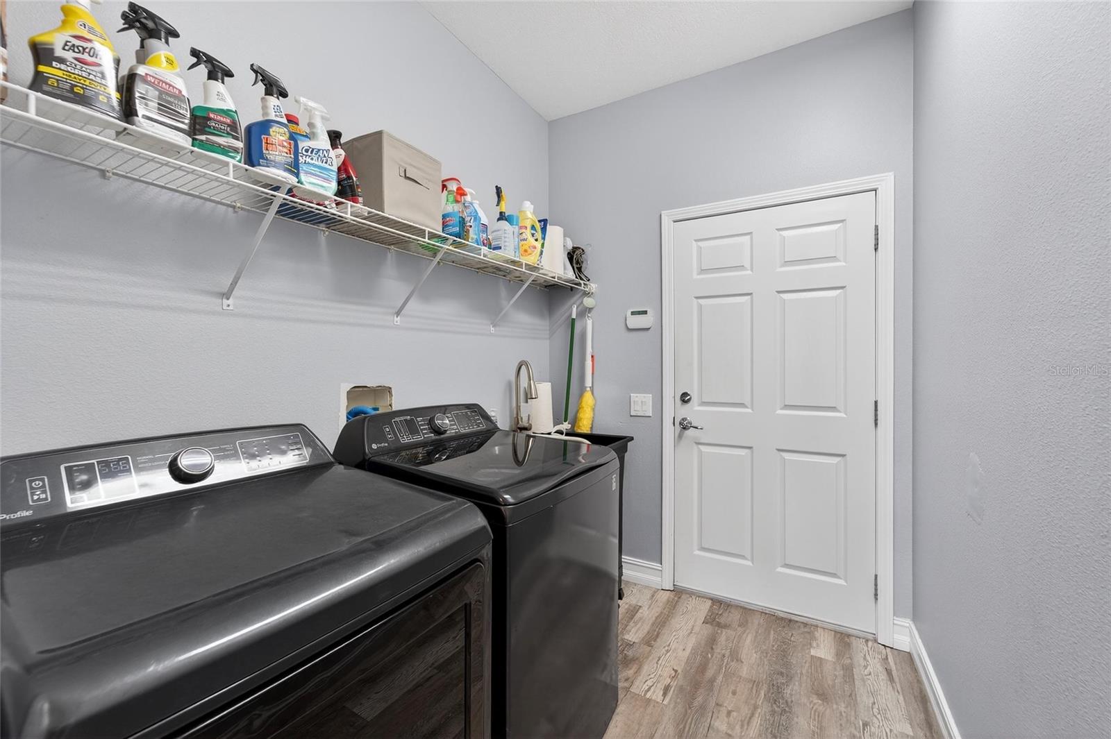 Image 31 of 81 For 13701 Crest Lake Drive