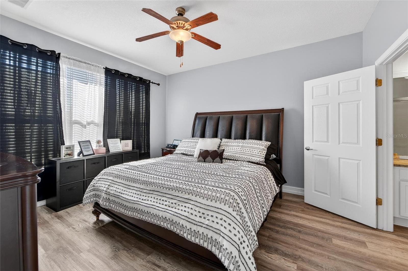 Image 34 of 81 For 13701 Crest Lake Drive