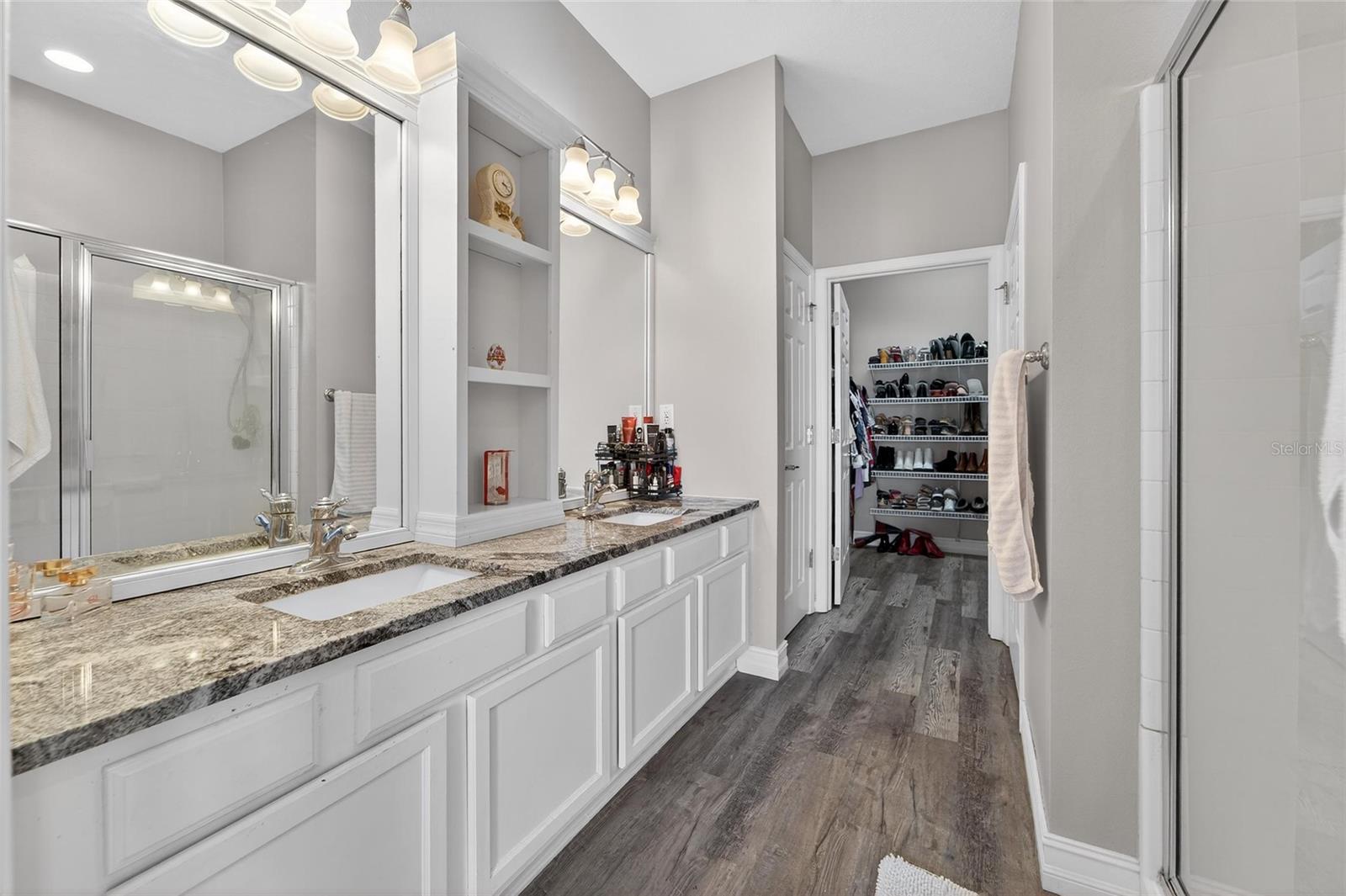 Image 38 of 81 For 13701 Crest Lake Drive